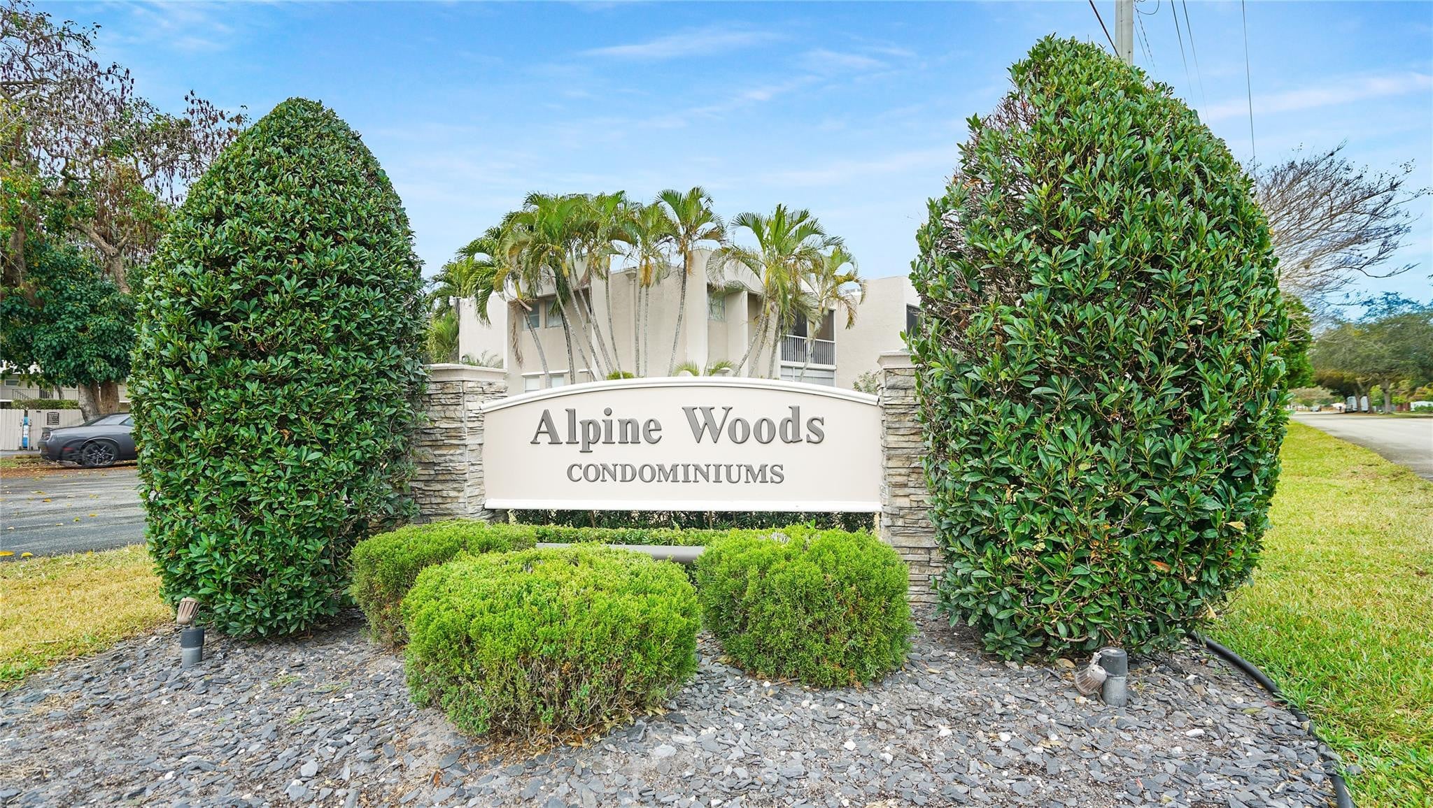 2BR – Condominium at 8524 Old Country Manor #106
