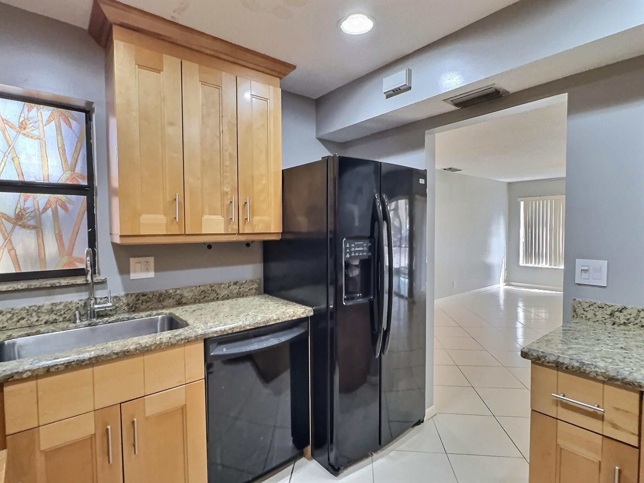 3BR – Condominium at 3831 Cocoplum Circle #3592
