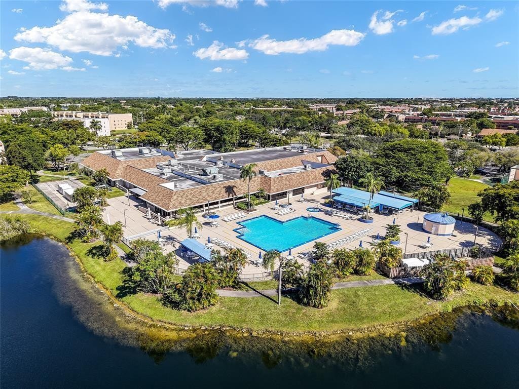 2BR – Condominium at 9721 Sunrise Lakes Boulevard #305