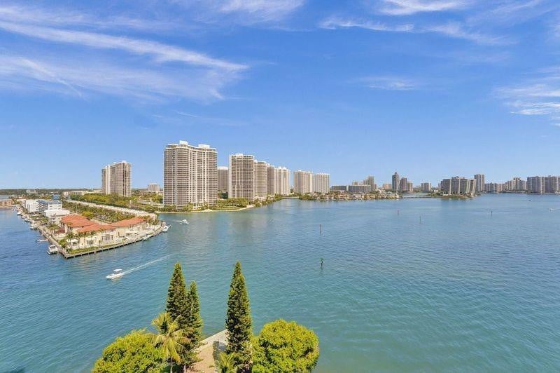 2BR – Condominium at 301 174th Street #1401