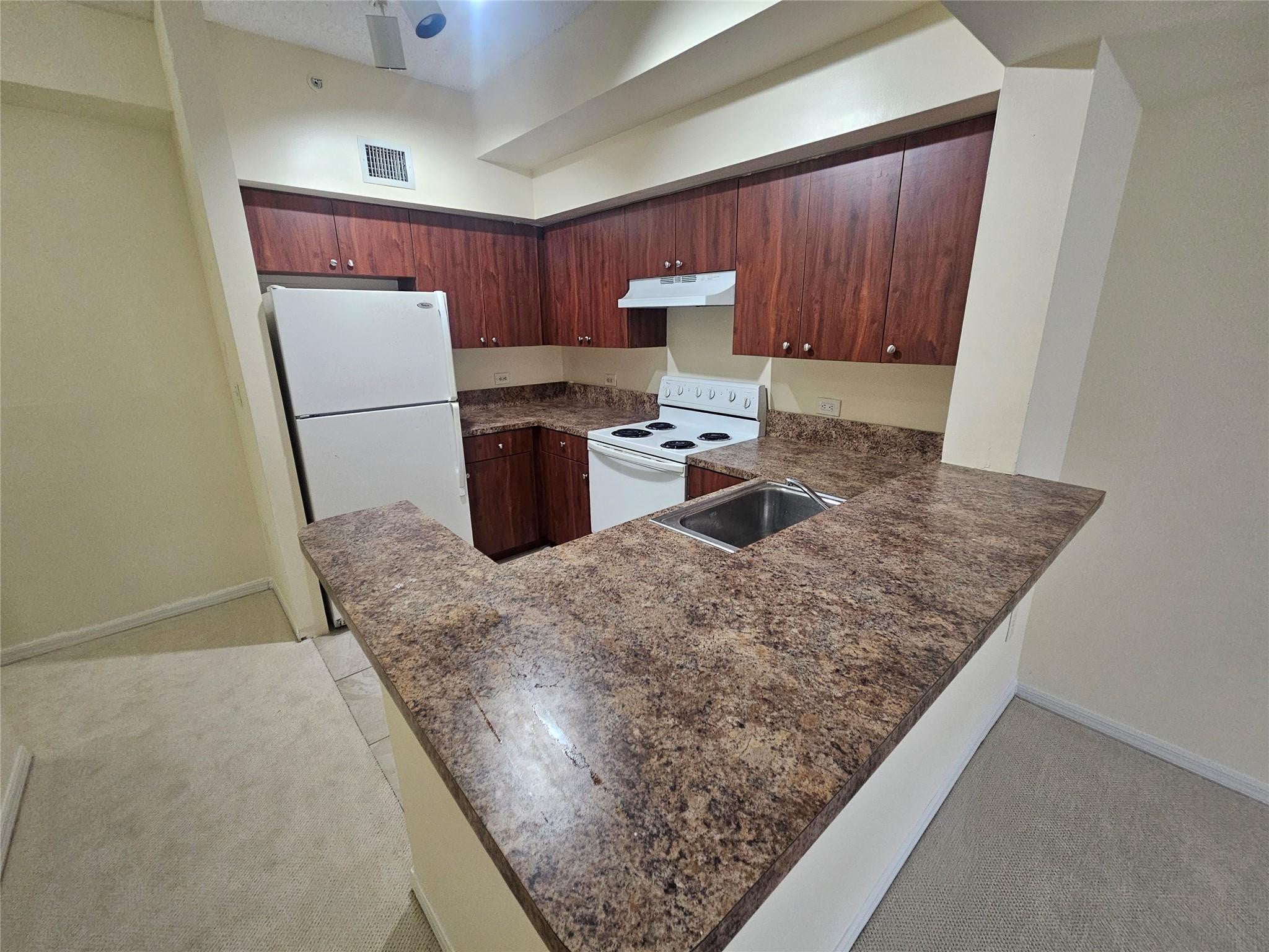 1BR – Condominium at 2961 NE 185th Street #1609