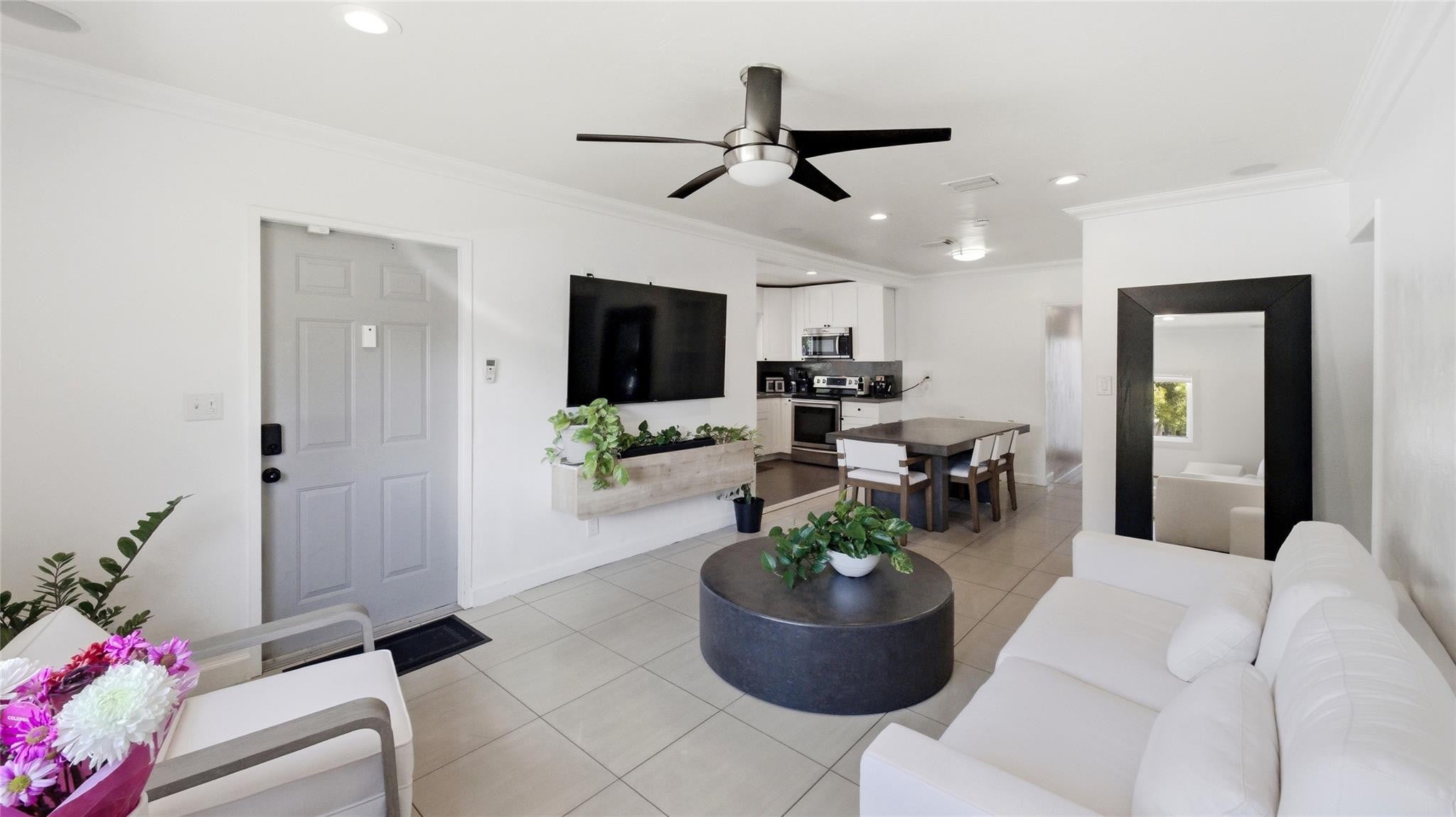 4BR – SingleFamilyResidence at 1234 NW 7th Avenue