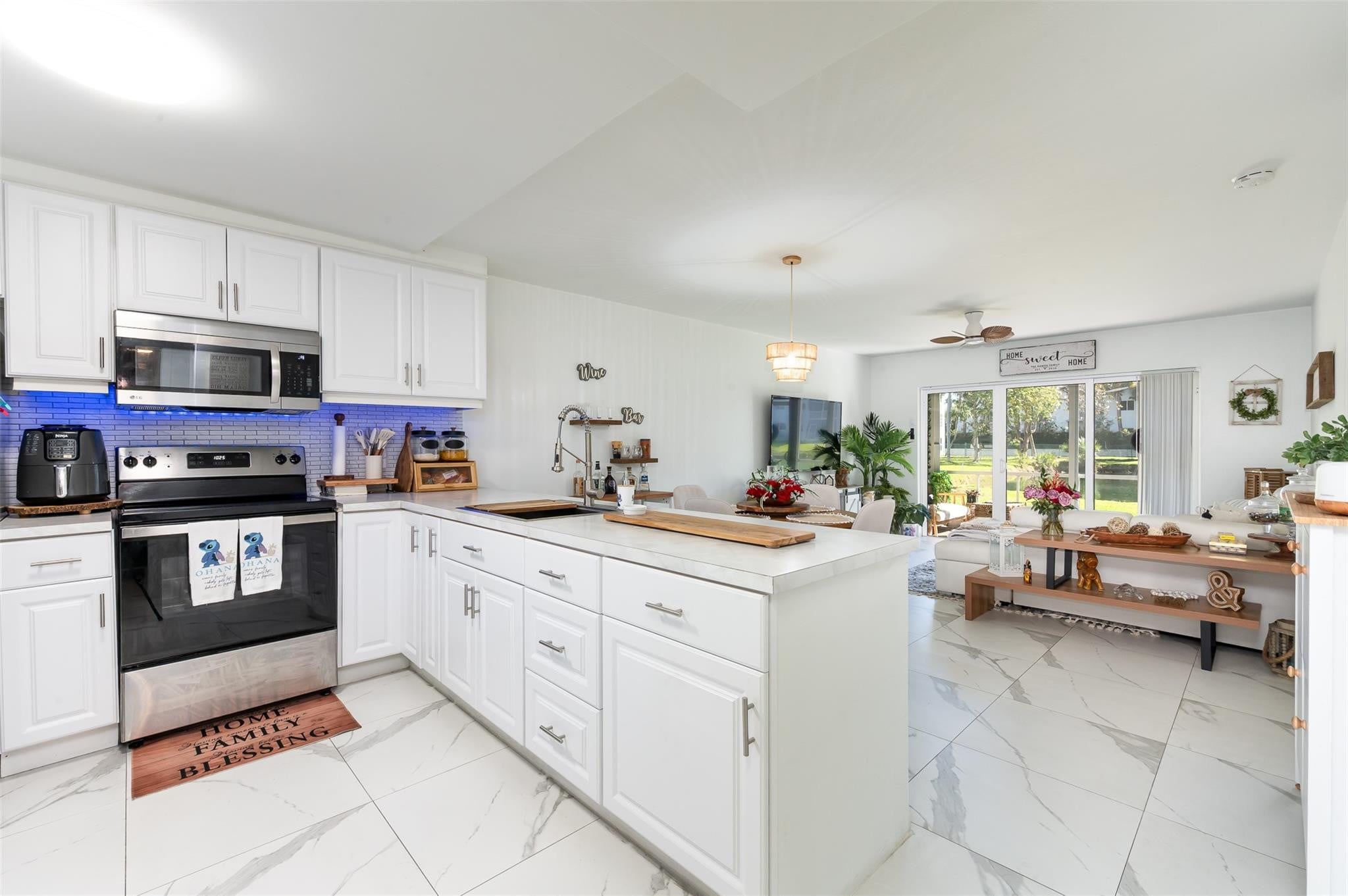 1BR – Condominium at 600 NE 2nd Street #105
