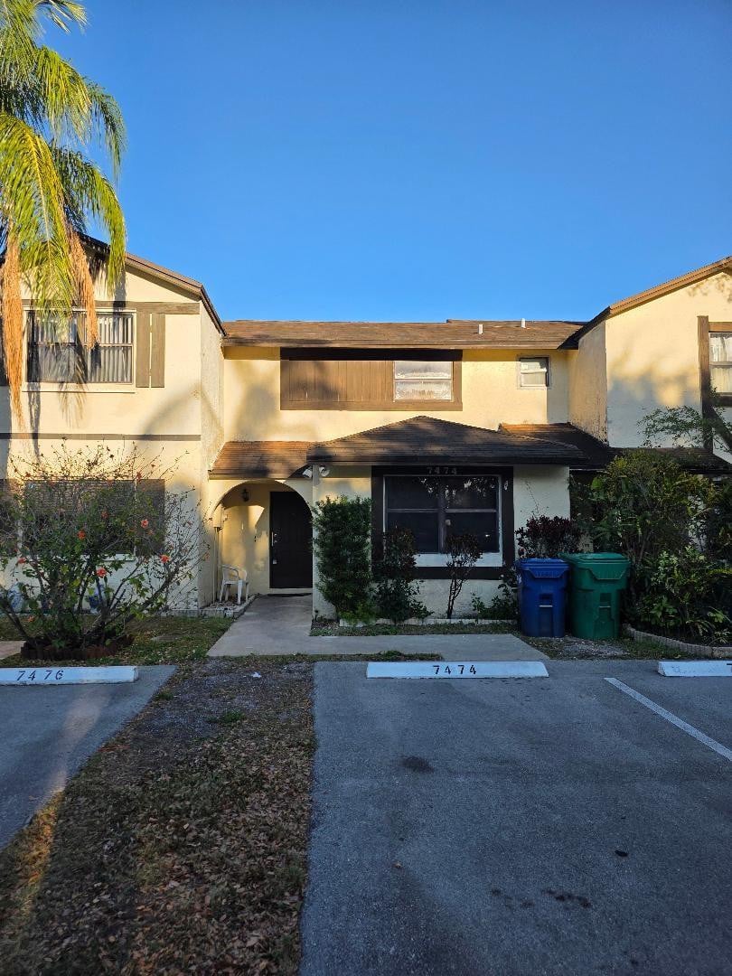 2BR – Townhouse at 7474 NW 34th Street #7474