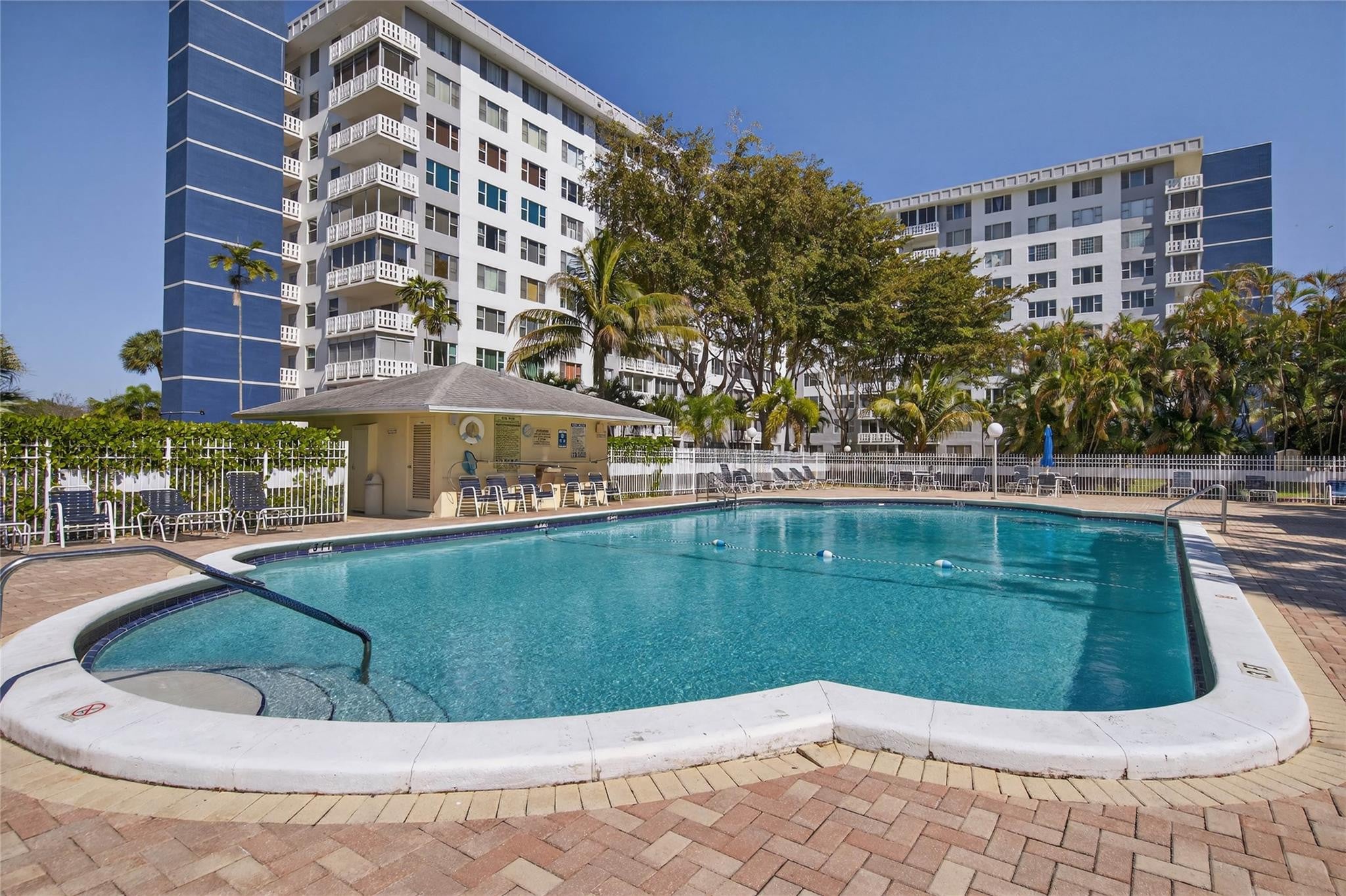 1BR – Condominium at 4400 Hillcrest Drive #704
