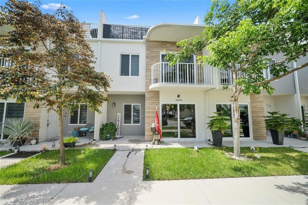 4BR – Townhouse at 14474 SW 259th Street