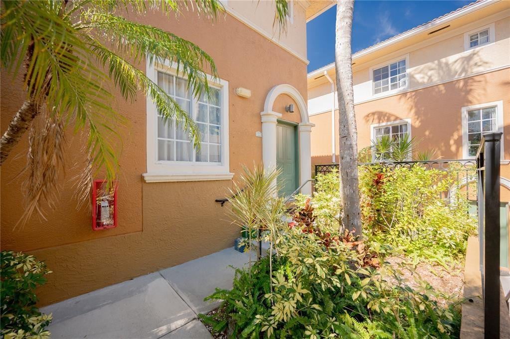 3BR – Townhouse at 2841 NE 185th Street #514