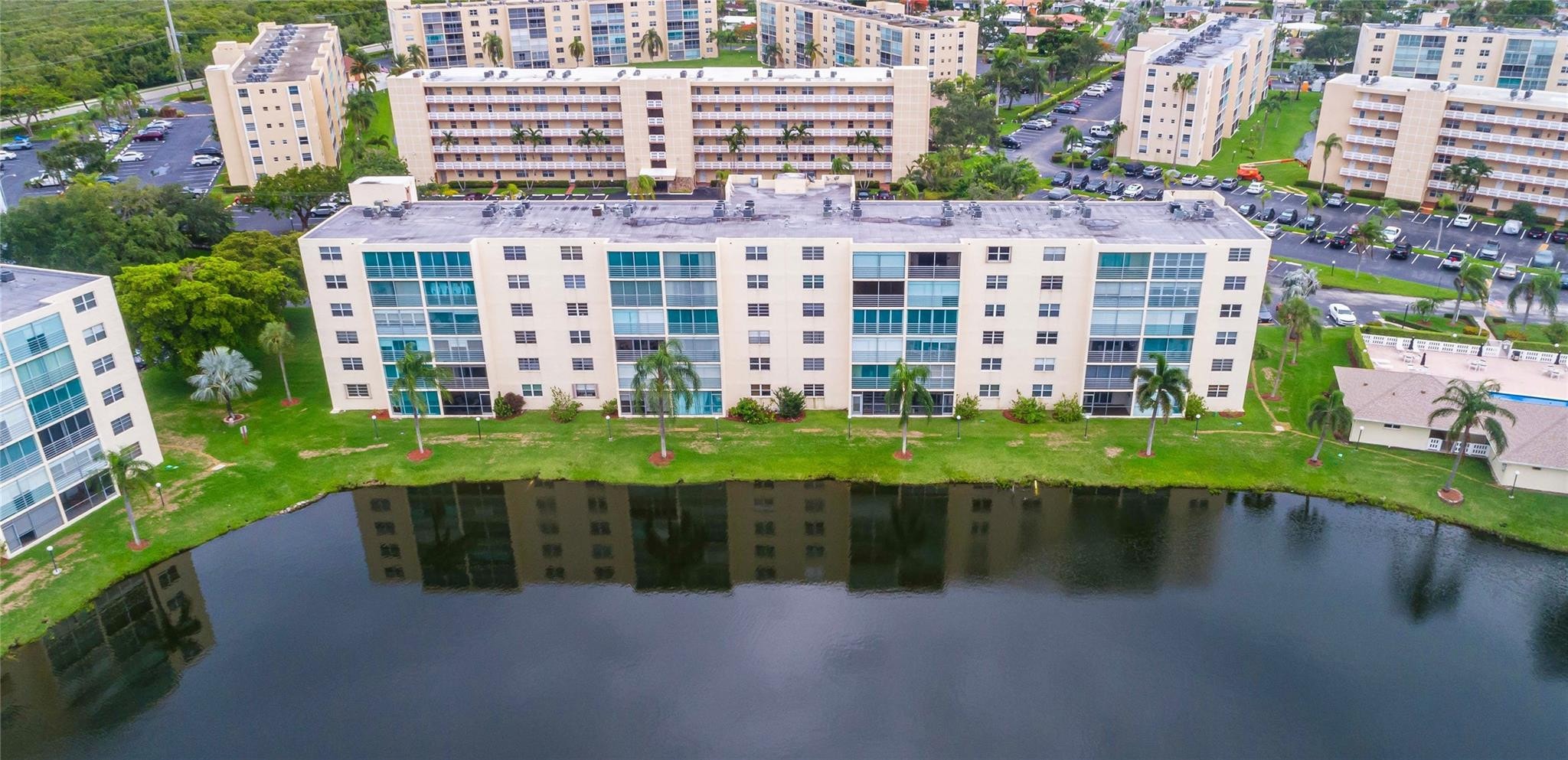 2BR – Condominium at 131 SE 3rd Avenue #608