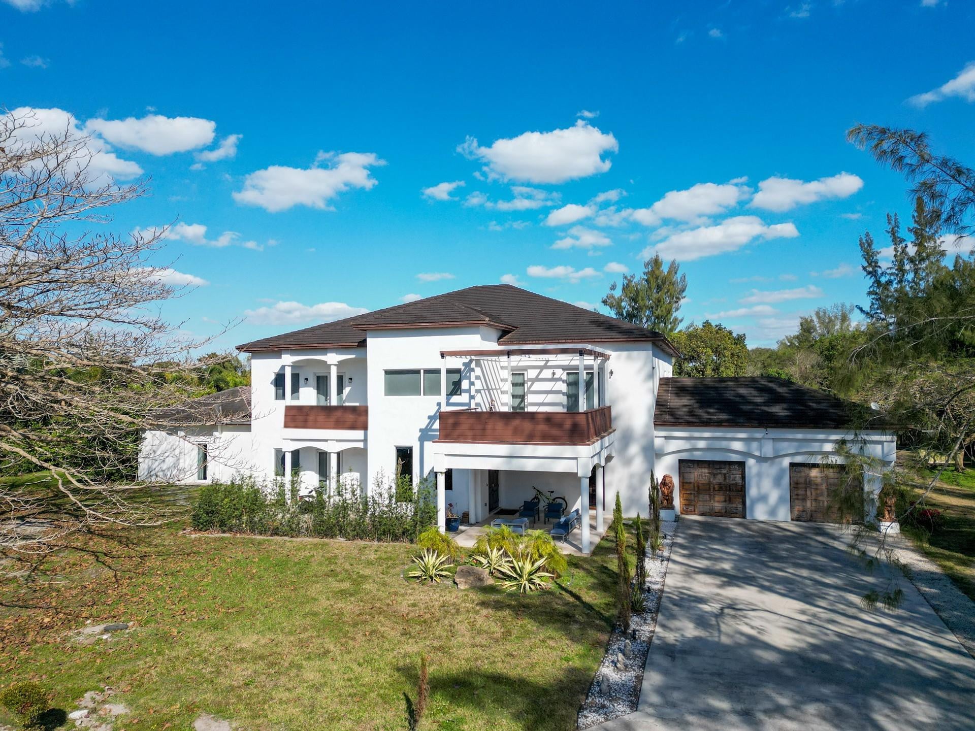 8BR – SingleFamilyResidence at 4501 SW 143rd Avenue