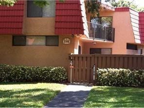 2BR – Townhouse at 8117 Severn Drive #C