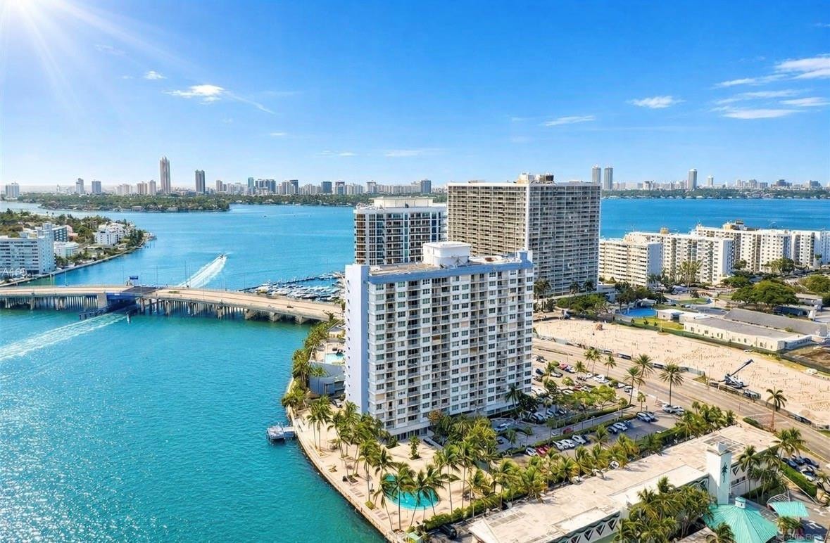 1BR – Condominium at 1865 79th St Causeway #16b