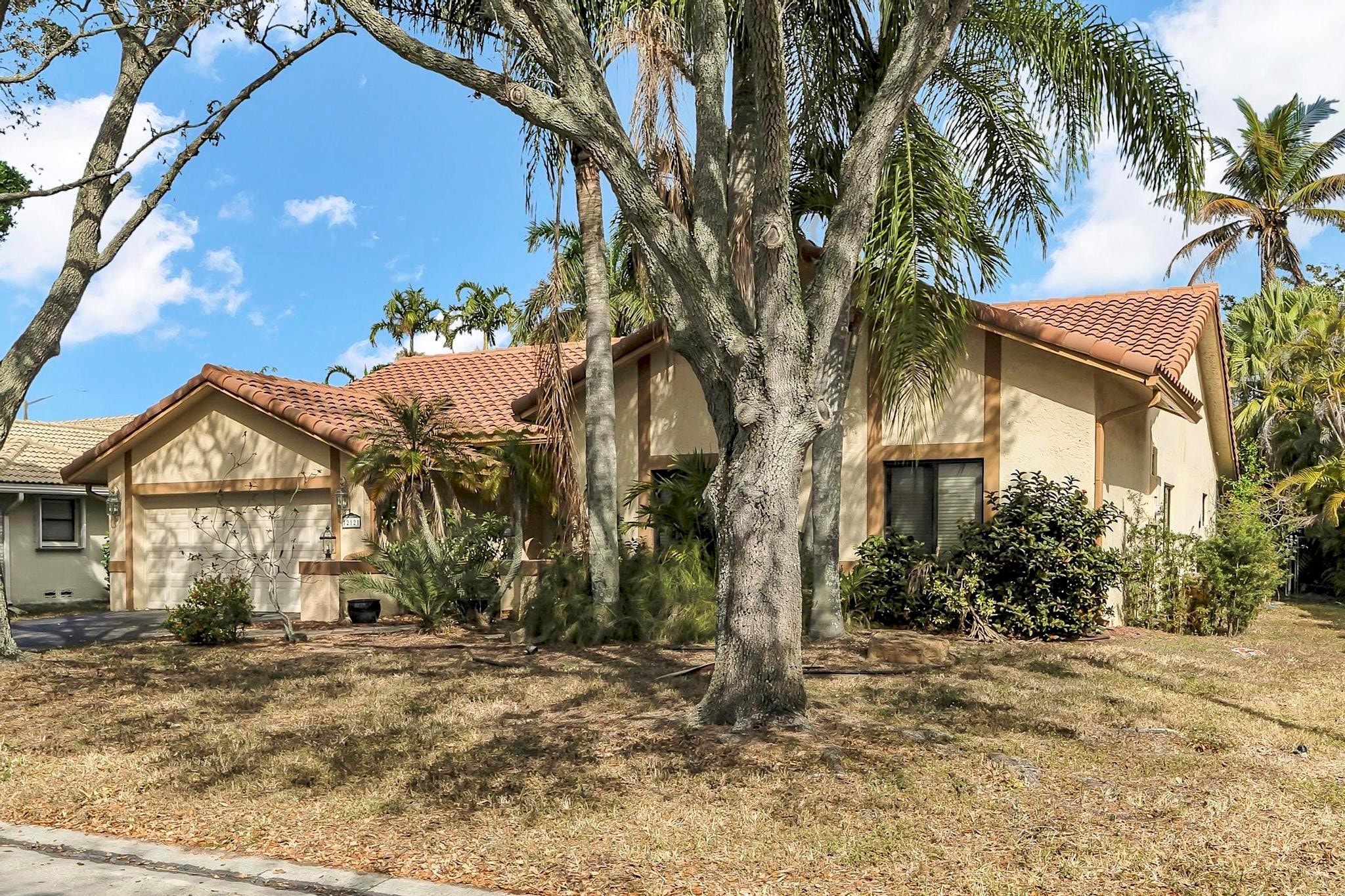 4BR – SingleFamilyResidence at 12121 NW 2nd Drive