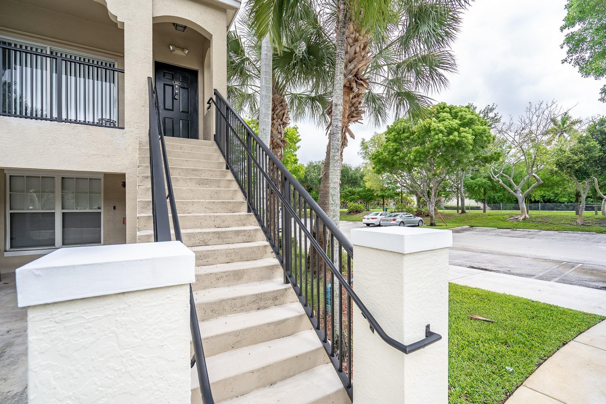 1BR – Condominium at 5800 W Sample Road #308
