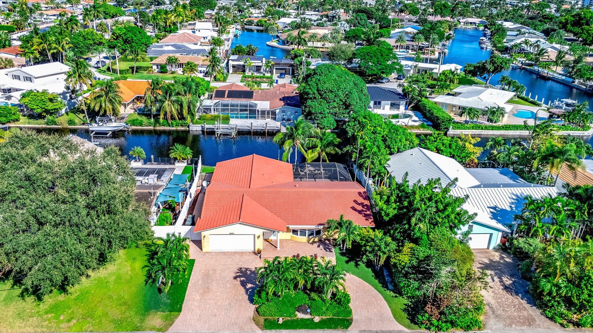 3BR – SingleFamilyResidence at 5550 NE 26th Avenue