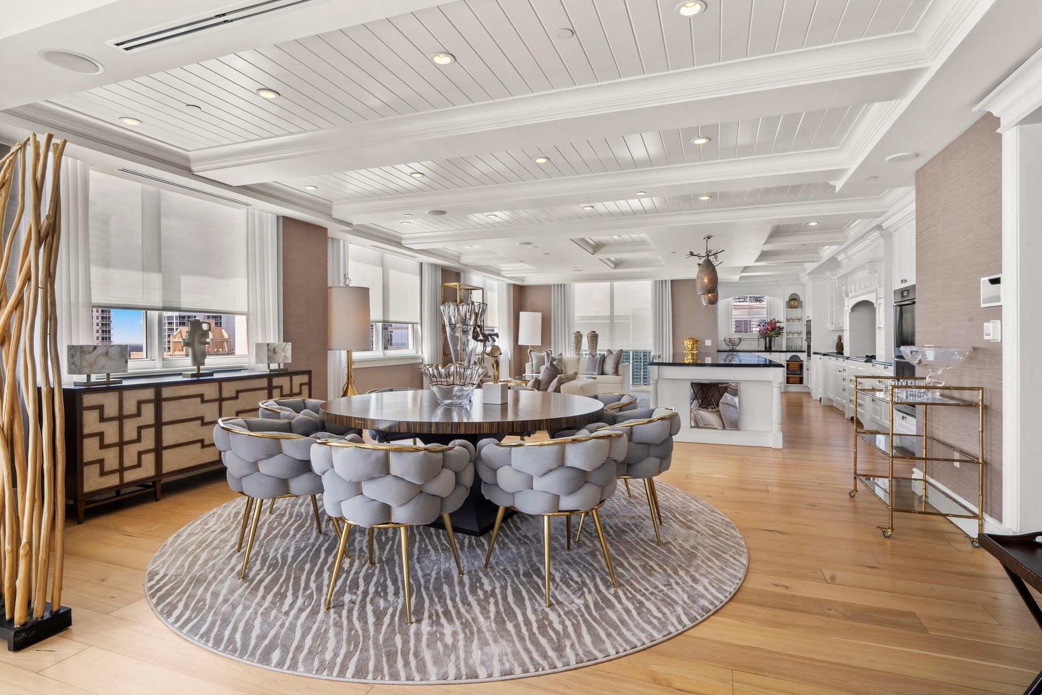 3BR – Condominium at 350 SE 2nd Street #GPH10