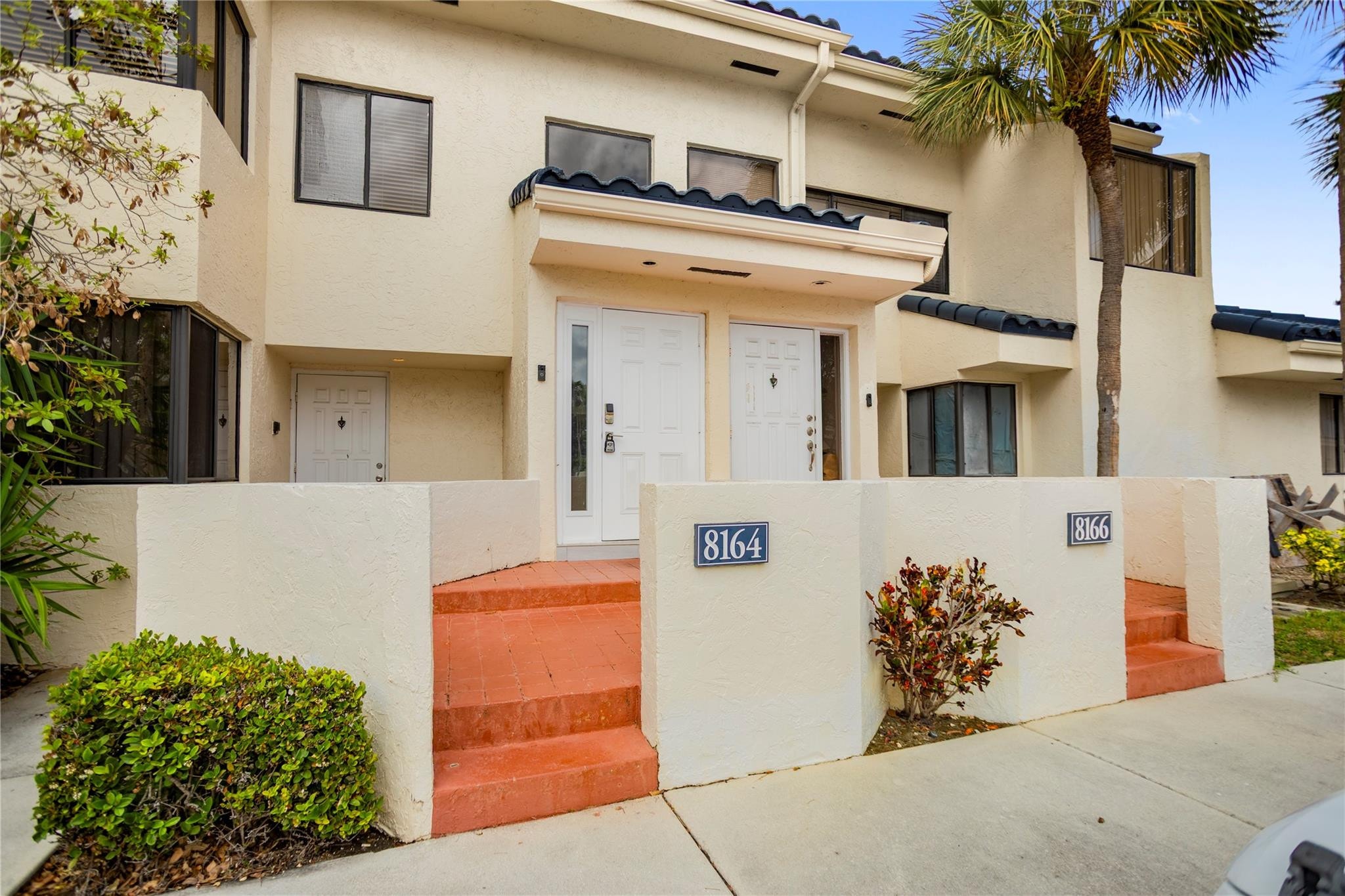 2BR – Condominium at 8164 NW 17th Manor #8164