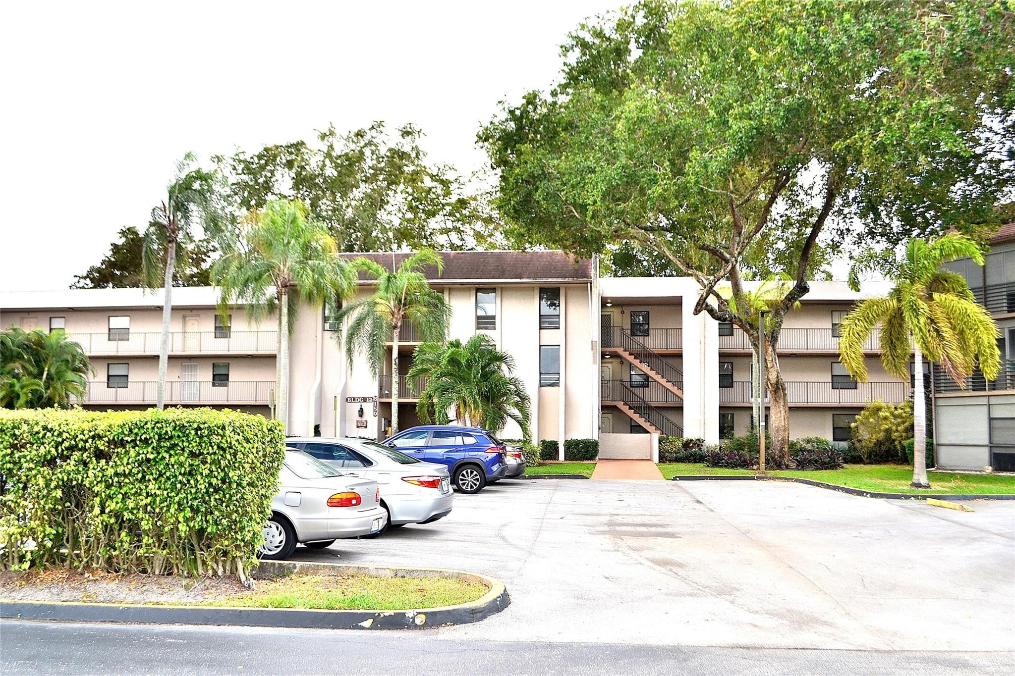 2BR – Condominium at 8150 W Mcnab Road #210