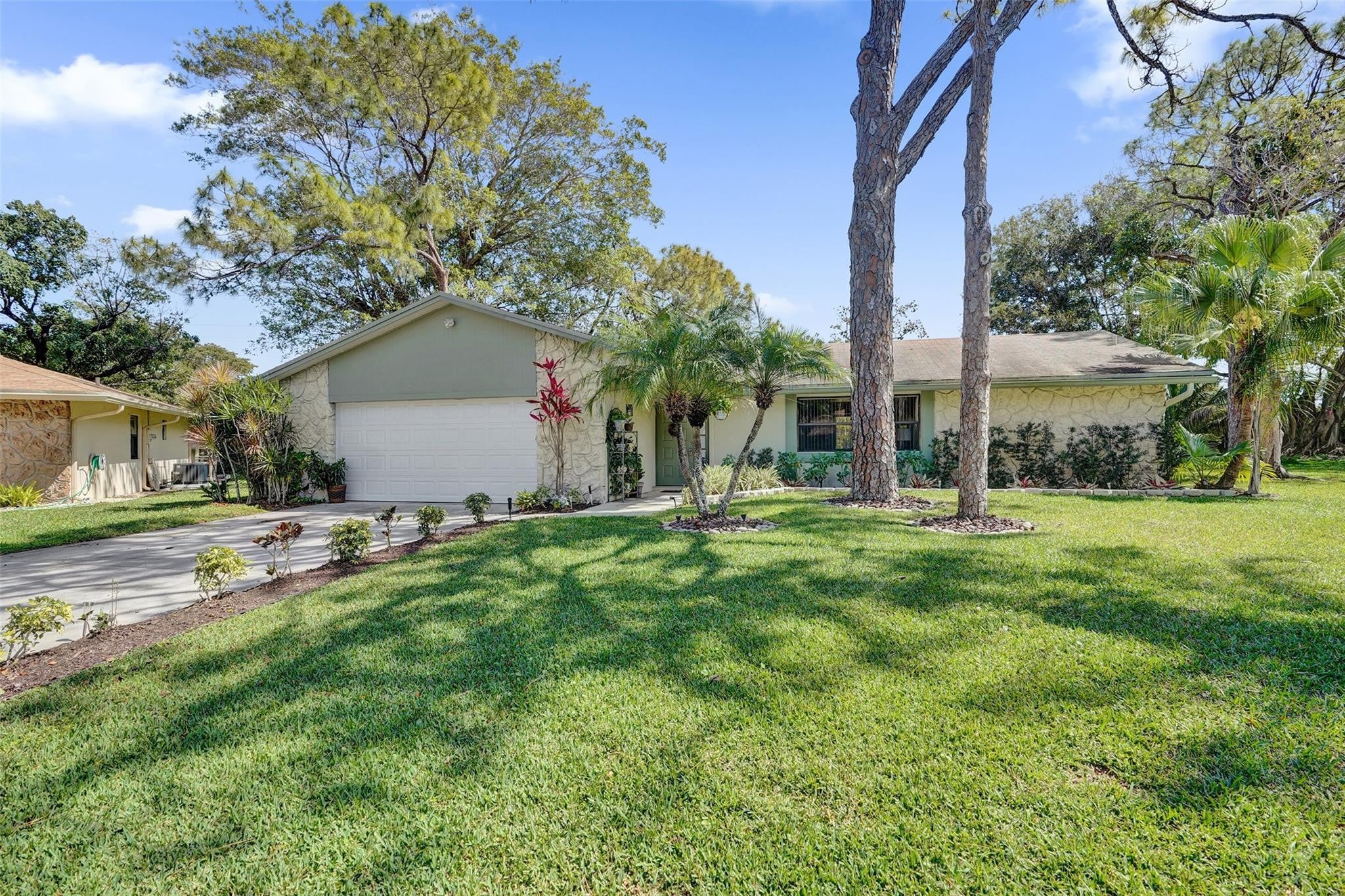 2BR – SingleFamilyResidence at 715 NW 23rd Lane