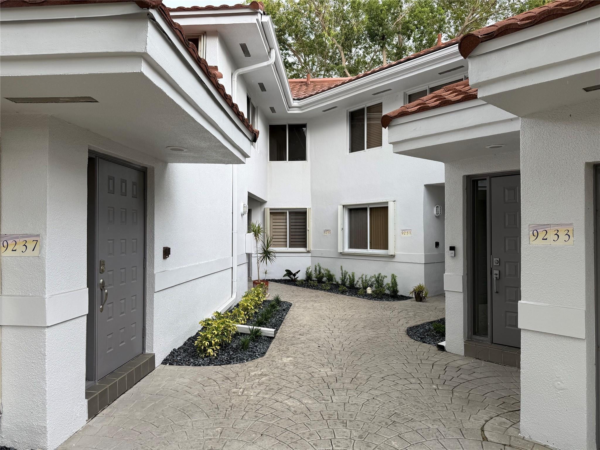 2BR – Condominium at 9237 9th Place #9237