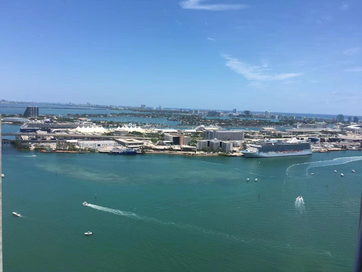1BR – Condominium at 335 S Biscayne Boulevard #4004