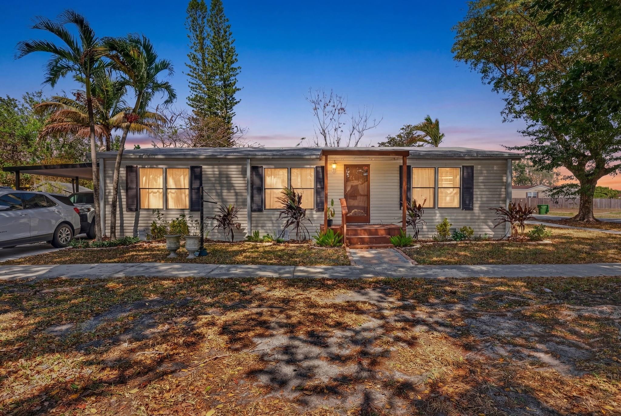 3BR – ManufacturedHome at 100 NW 217th Terrace