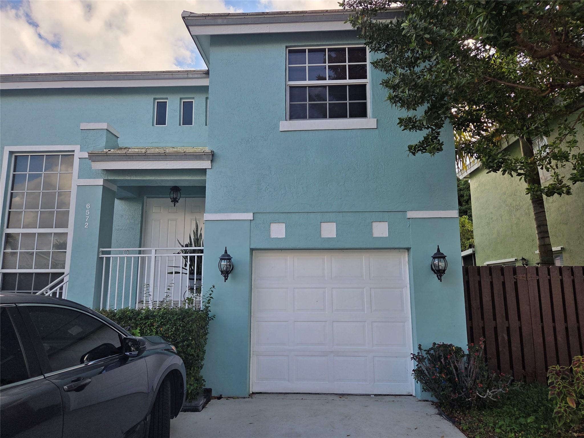 3BR – SingleFamilyResidence at 6572 Bayfront Drive