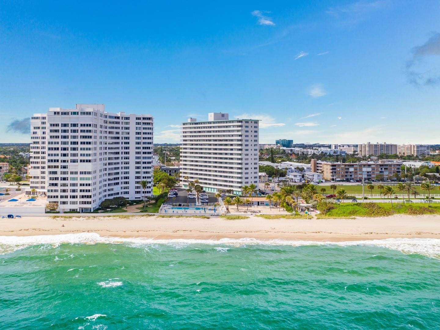 1BR – StockCooperative at 4050 N Ocean Drive #505