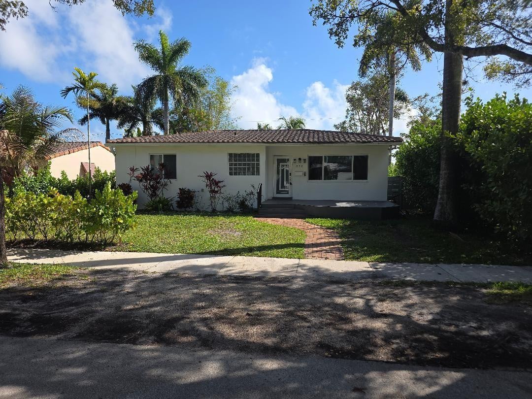 3BR – SingleFamilyResidence at 1532 Fletcher Street