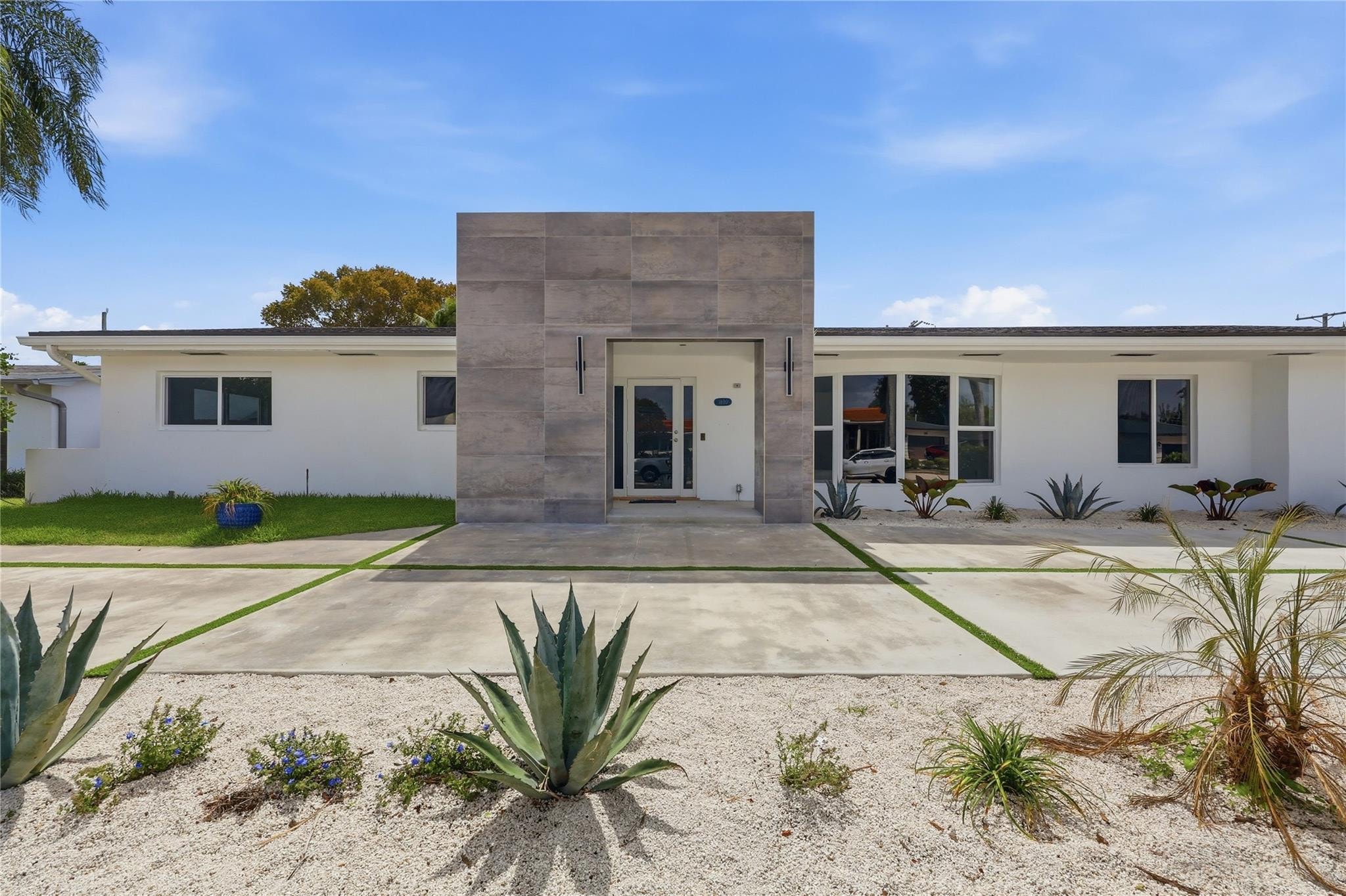 6BR – SingleFamilyResidence at 1850 NE 197th Terrace