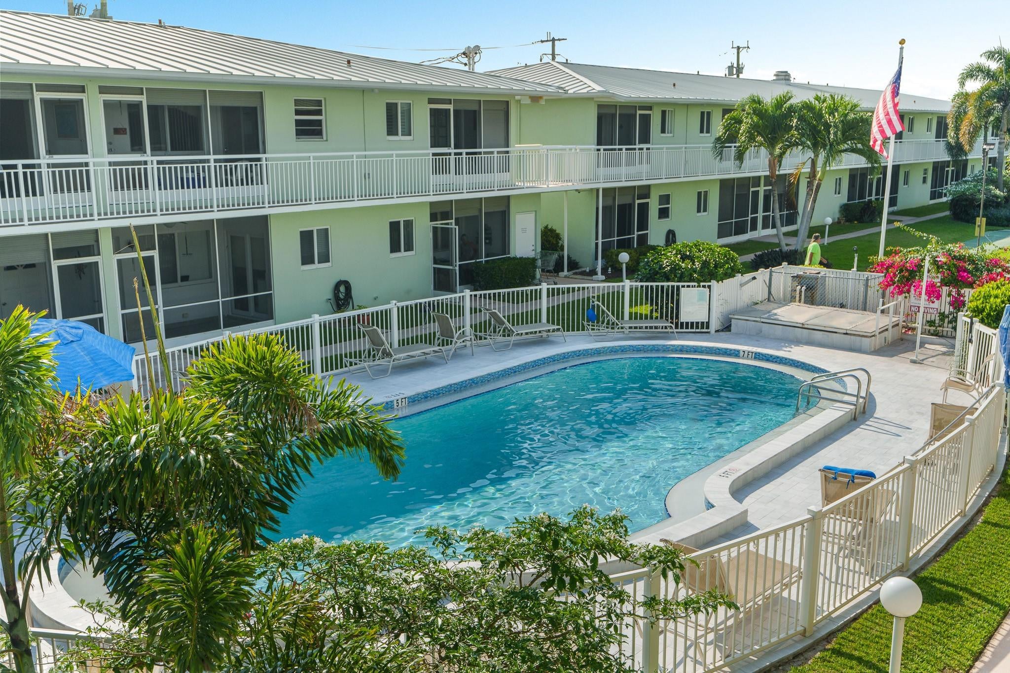2BR – Apartment at 2100 NE 38th Street #138