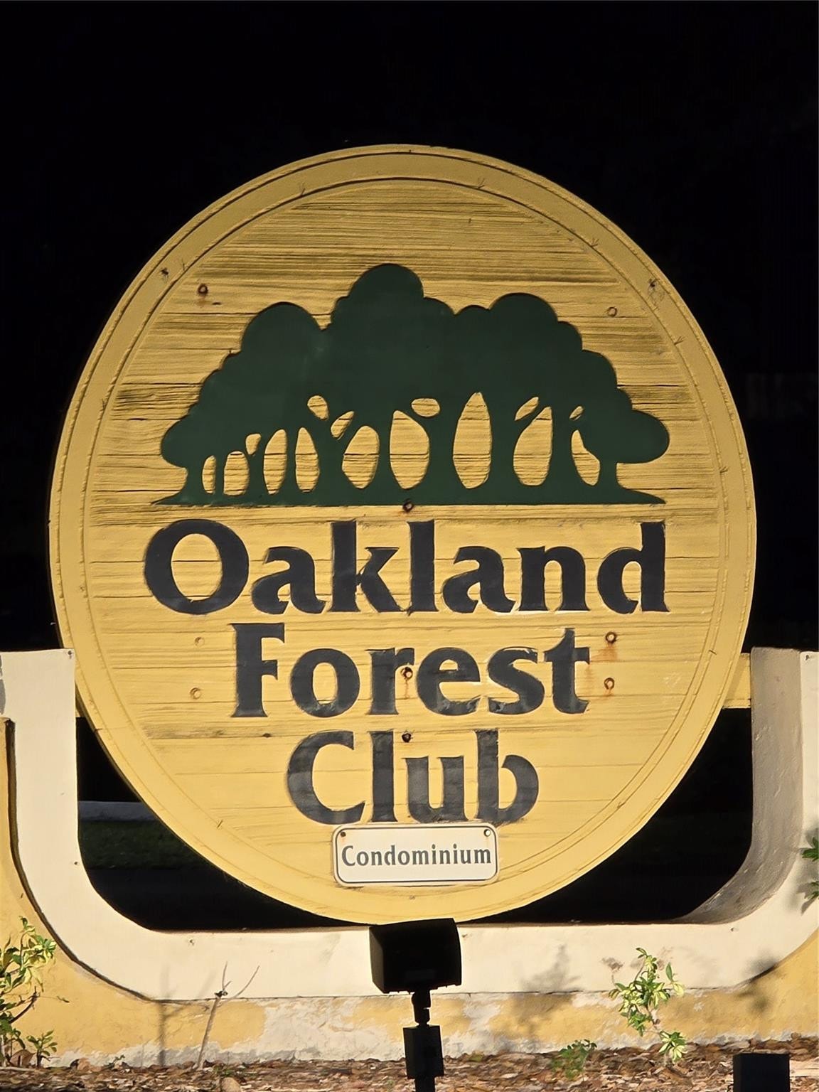 2BR – Condominium at 3053 N Oakland Forest Drive #102
