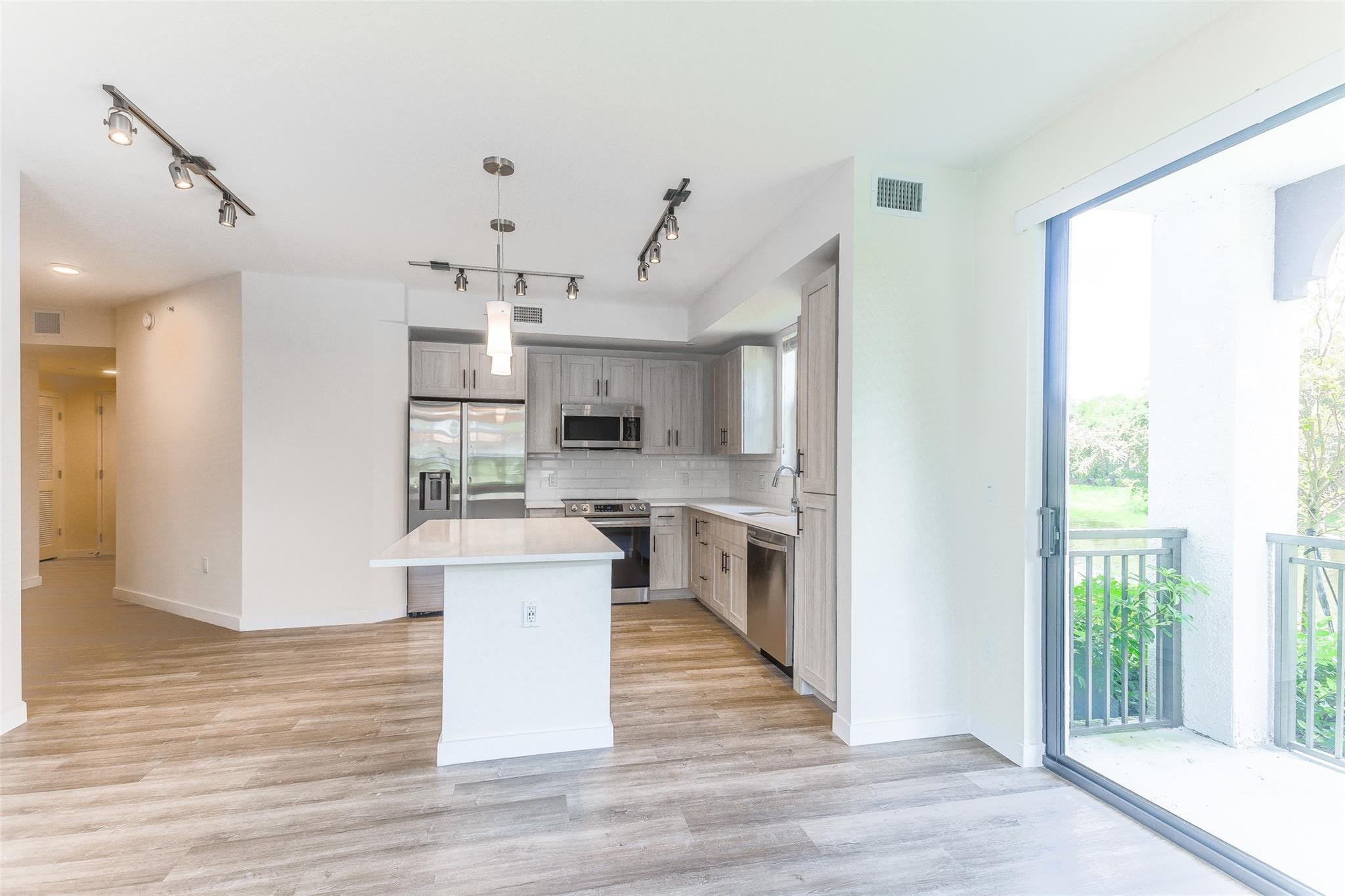 3BR – Apartment at 8894 NW 44th Street #5-314