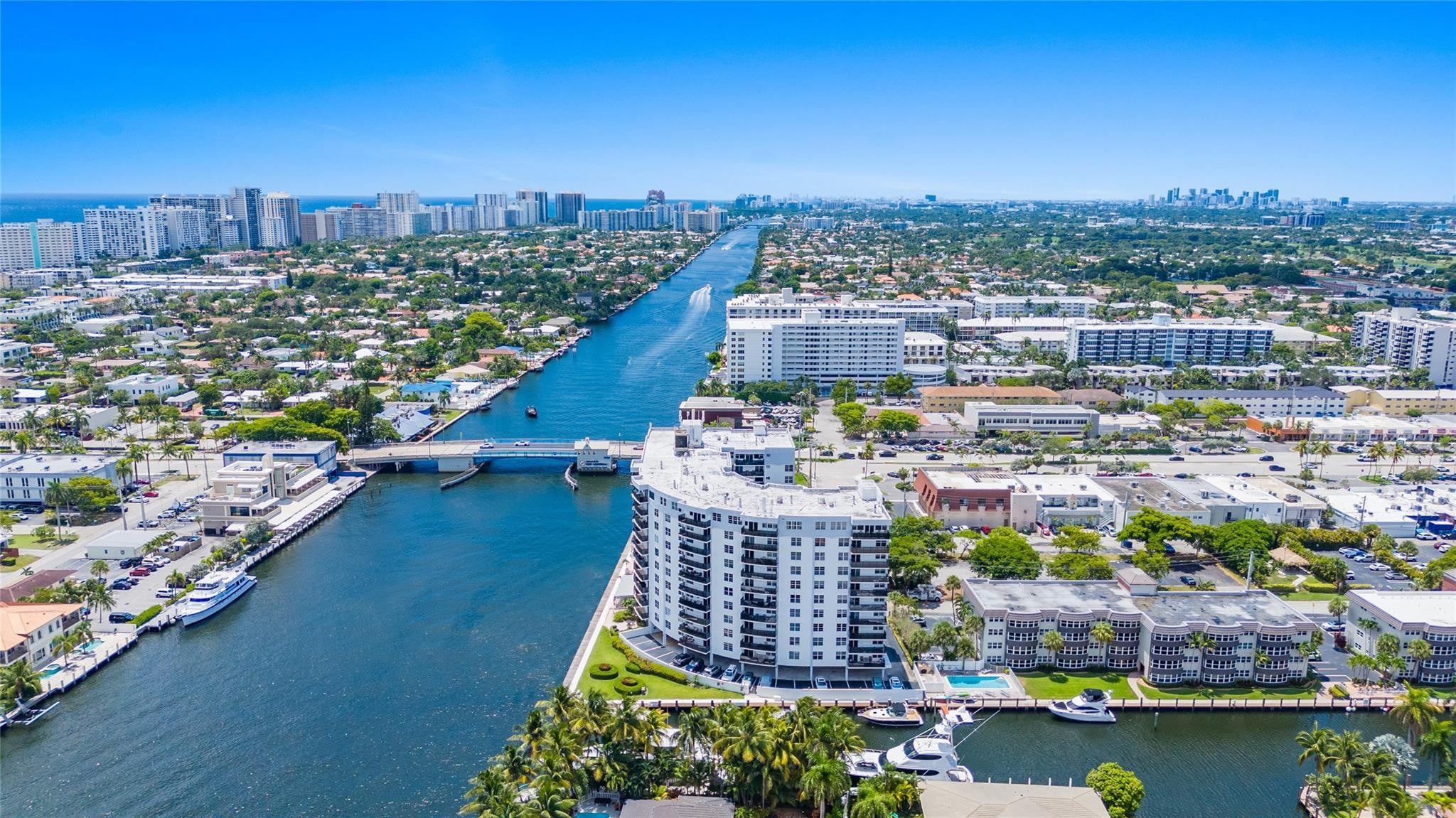 2BR – Condominium at 5100 Dupont Boulevard #10c