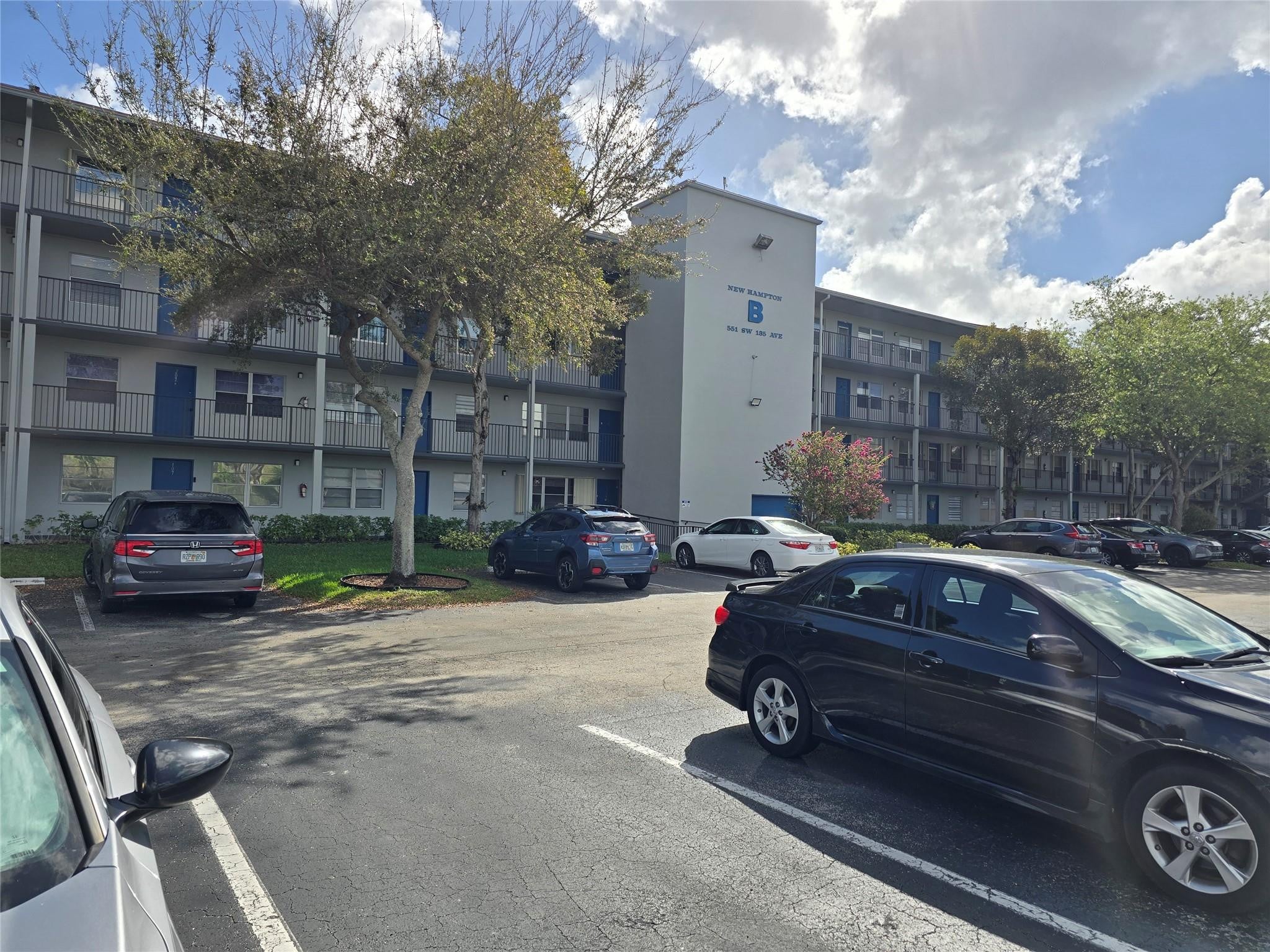 2BR – Condominium at 551 SW 135 Avenue #216b