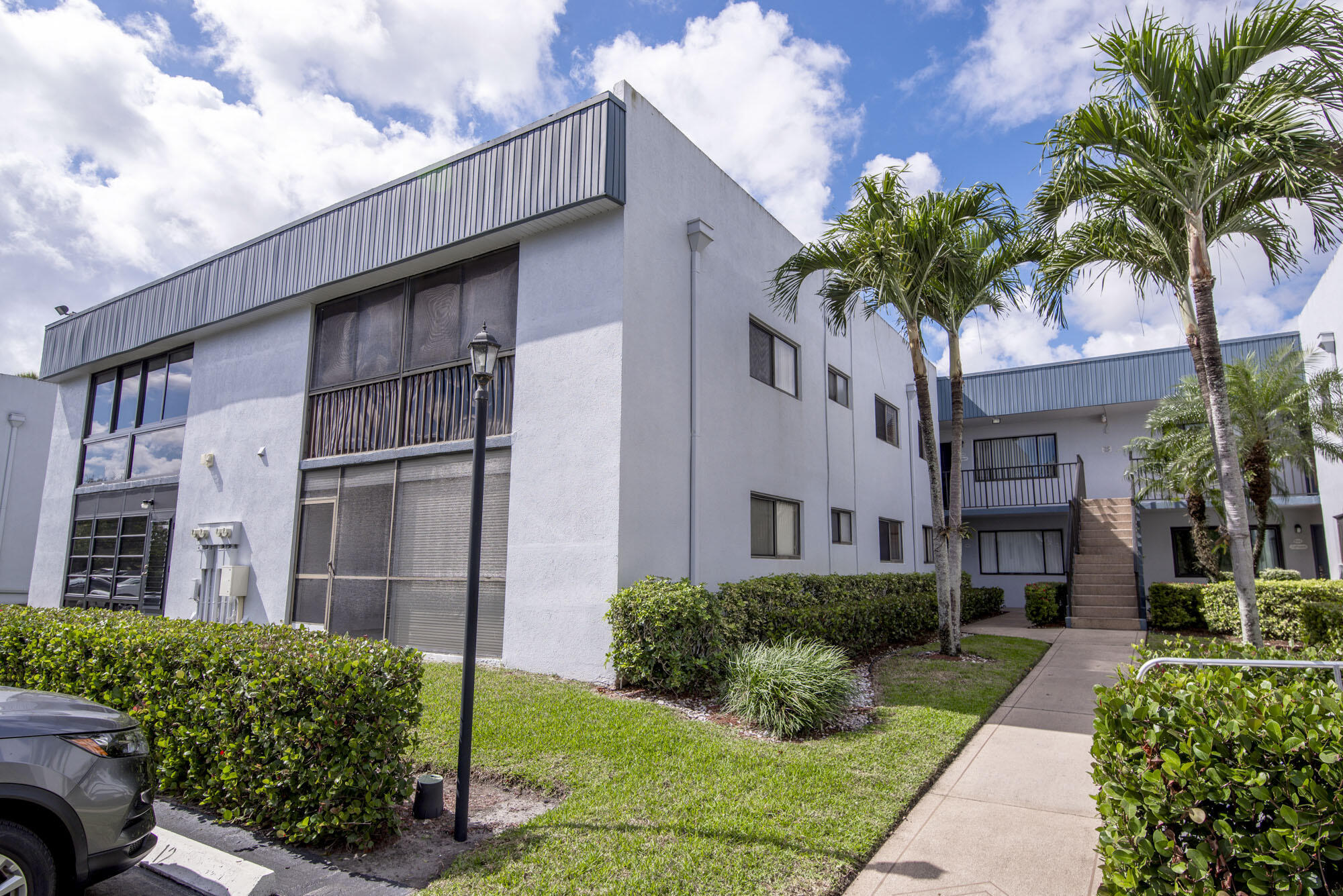 2BR – Condominium at 15108 Ashland Drive #215