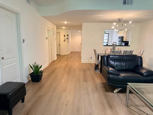 3BR – Condominium at 8659 Via Reale #48i (#1)