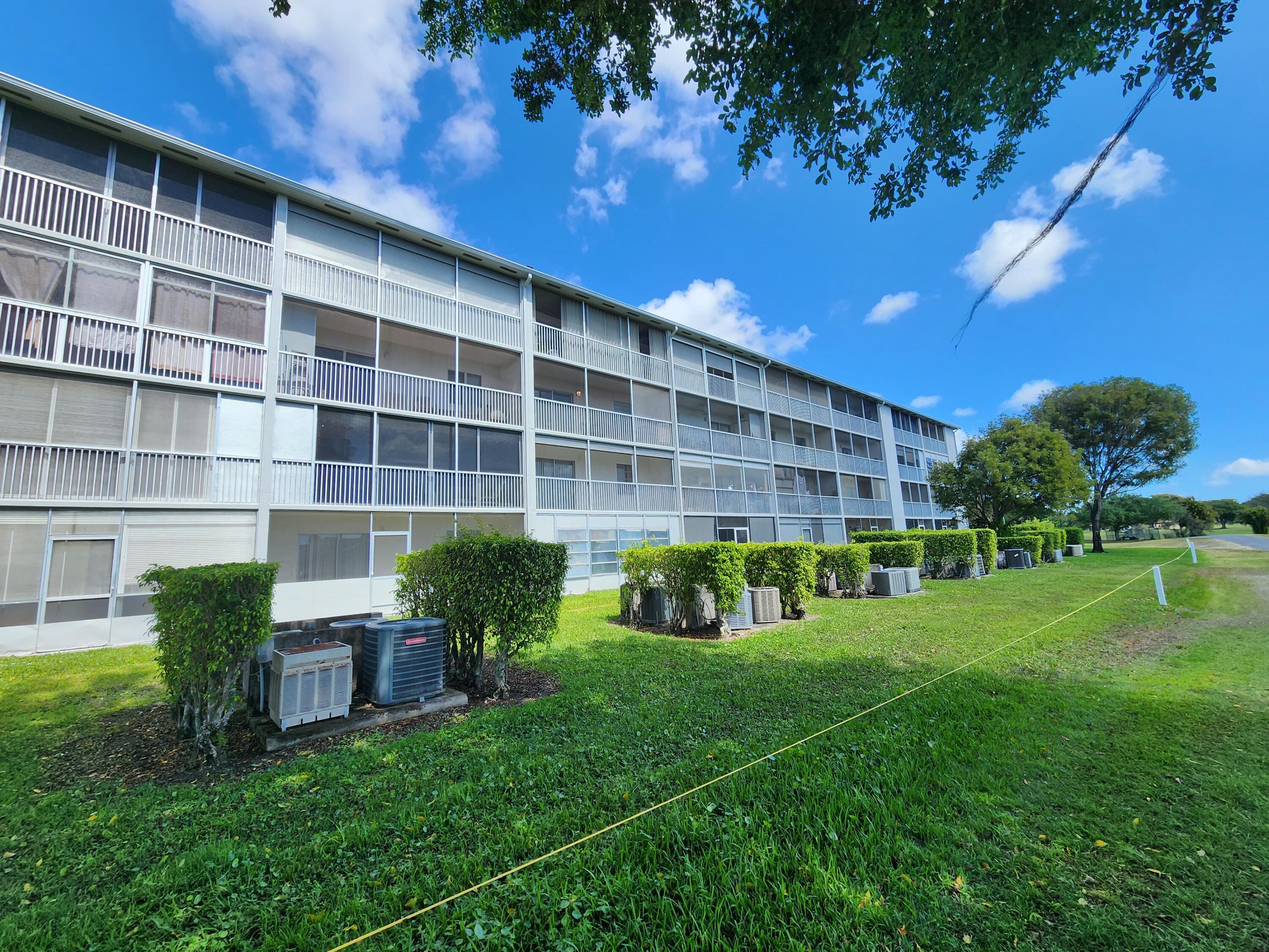 2BR – Condominium at 13550 SW 6th Court #306a