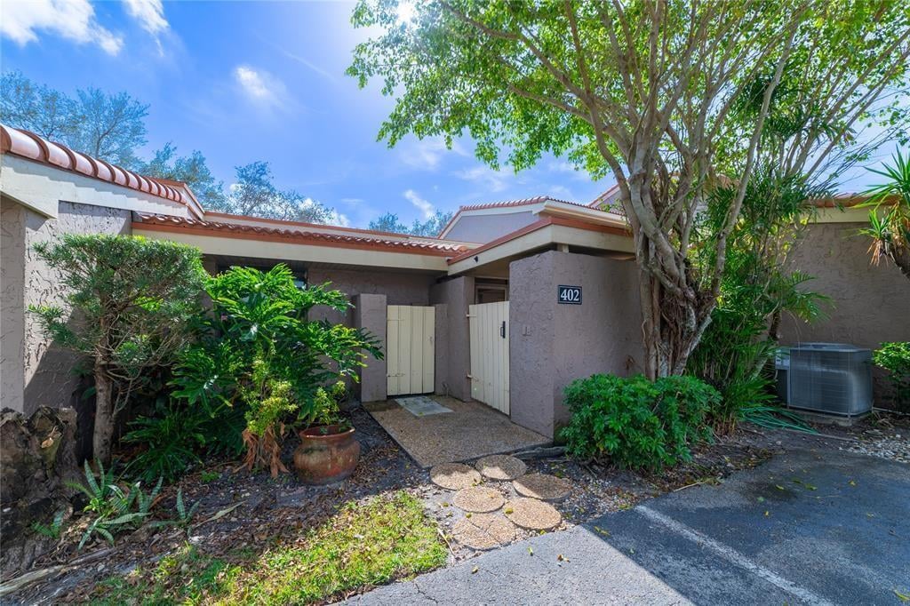 3BR – Townhouse at 402 Saint Andrews Road #55