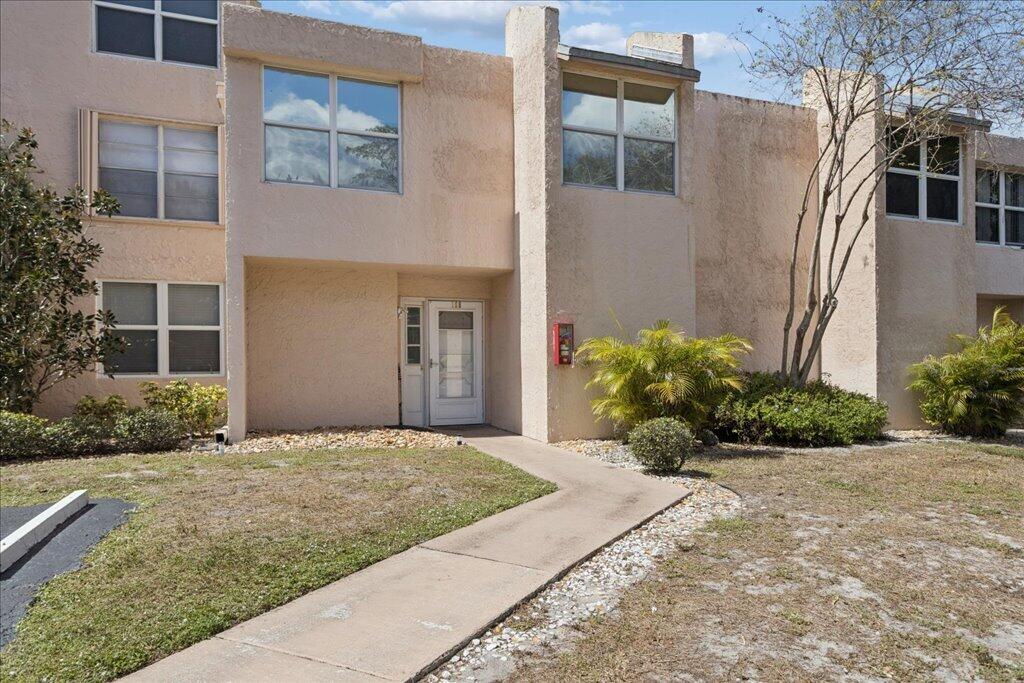 3BR – Townhouse at 9491 Evergreen Place #108