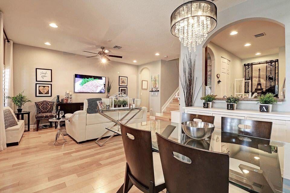 2BR – Townhouse at 400 Lake Monterey Circle