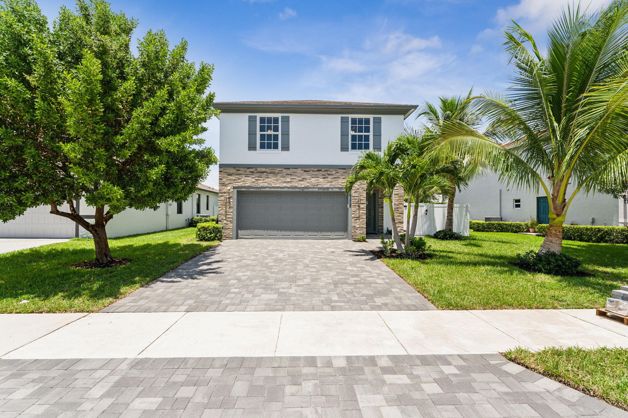 4BR – SingleFamilyResidence at 522 Lucky Lane