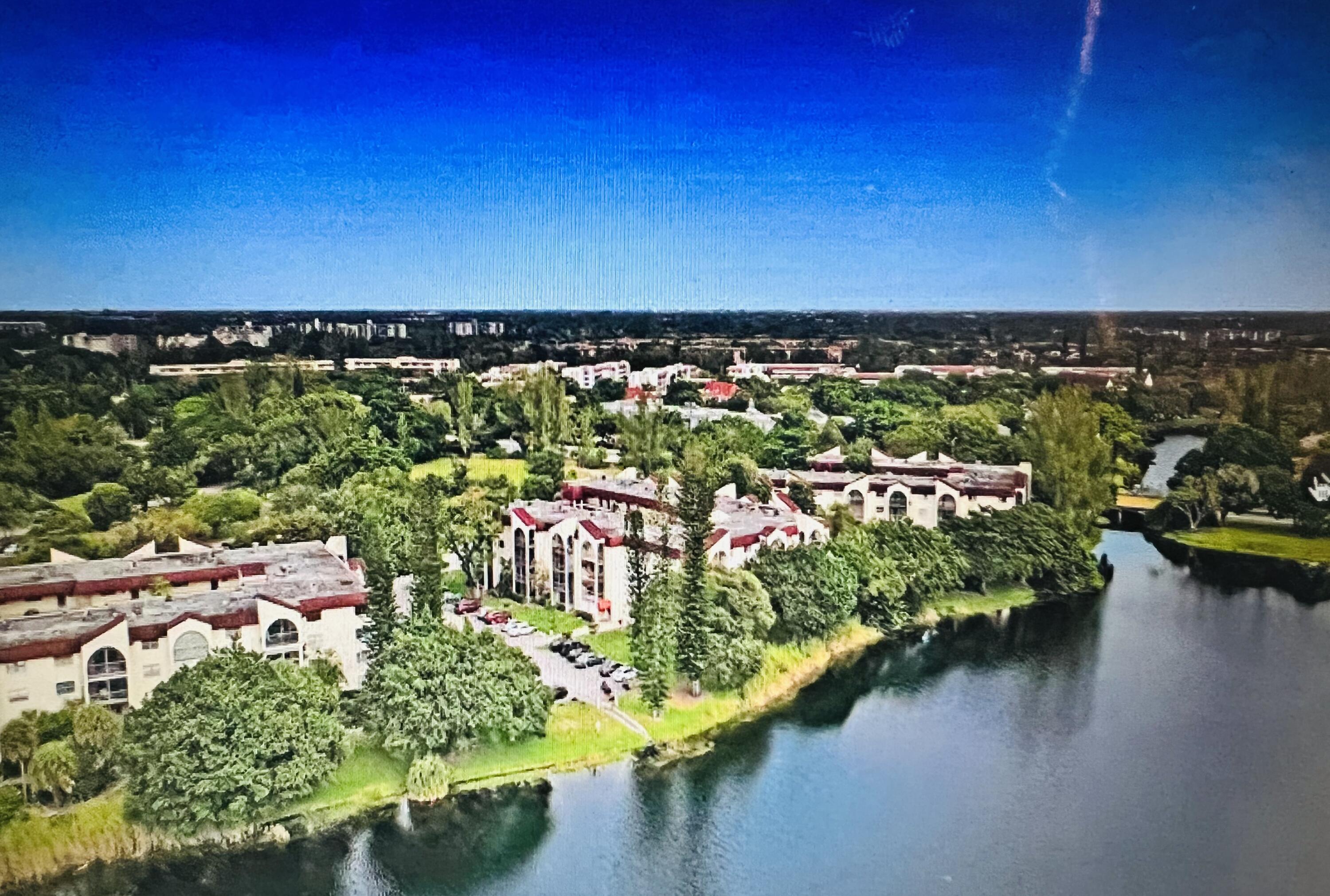 1BR – Condominium at 3330 Spanish Moss Terrace #406