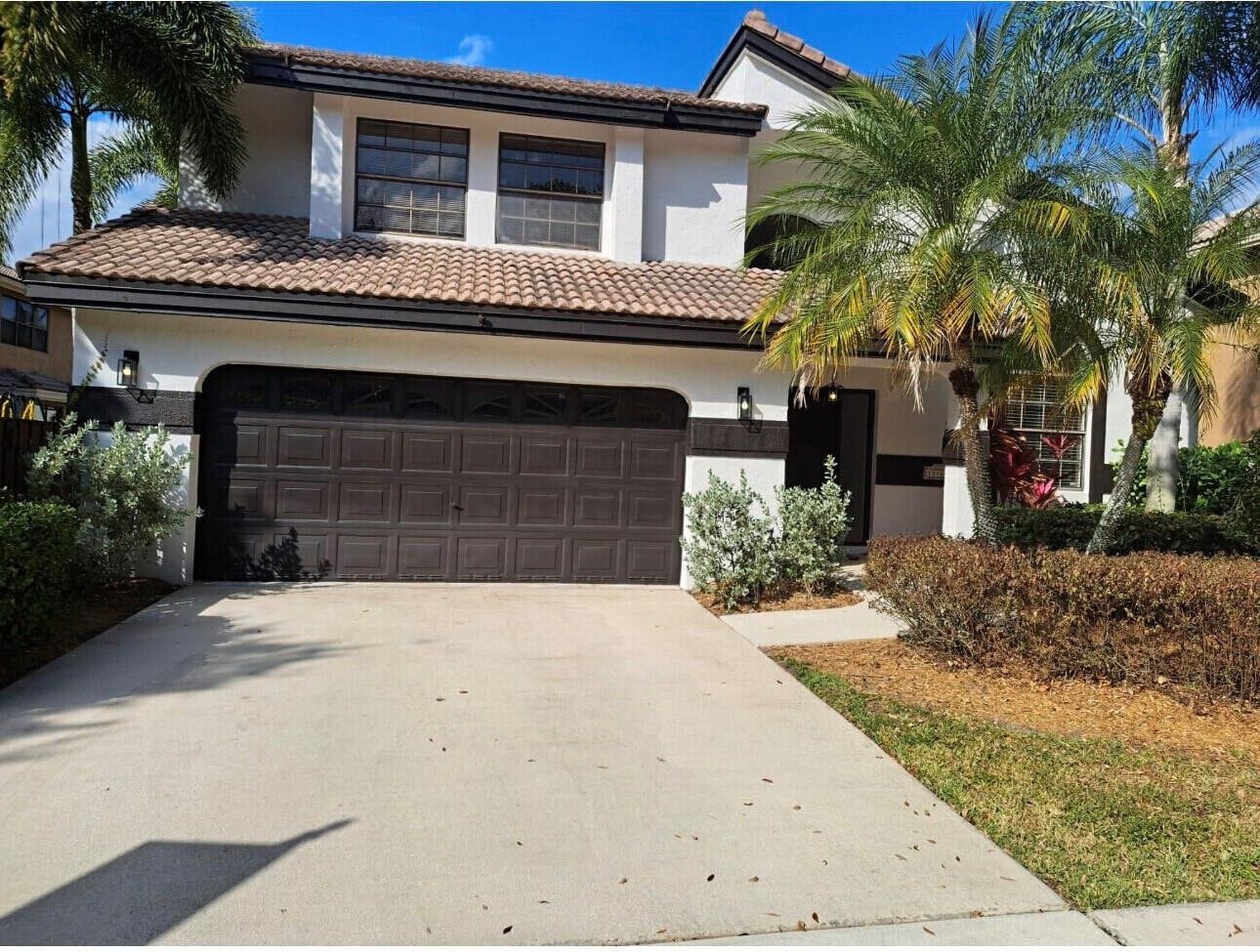 3BR – SingleFamilyResidence at 10461 NW 12th Court