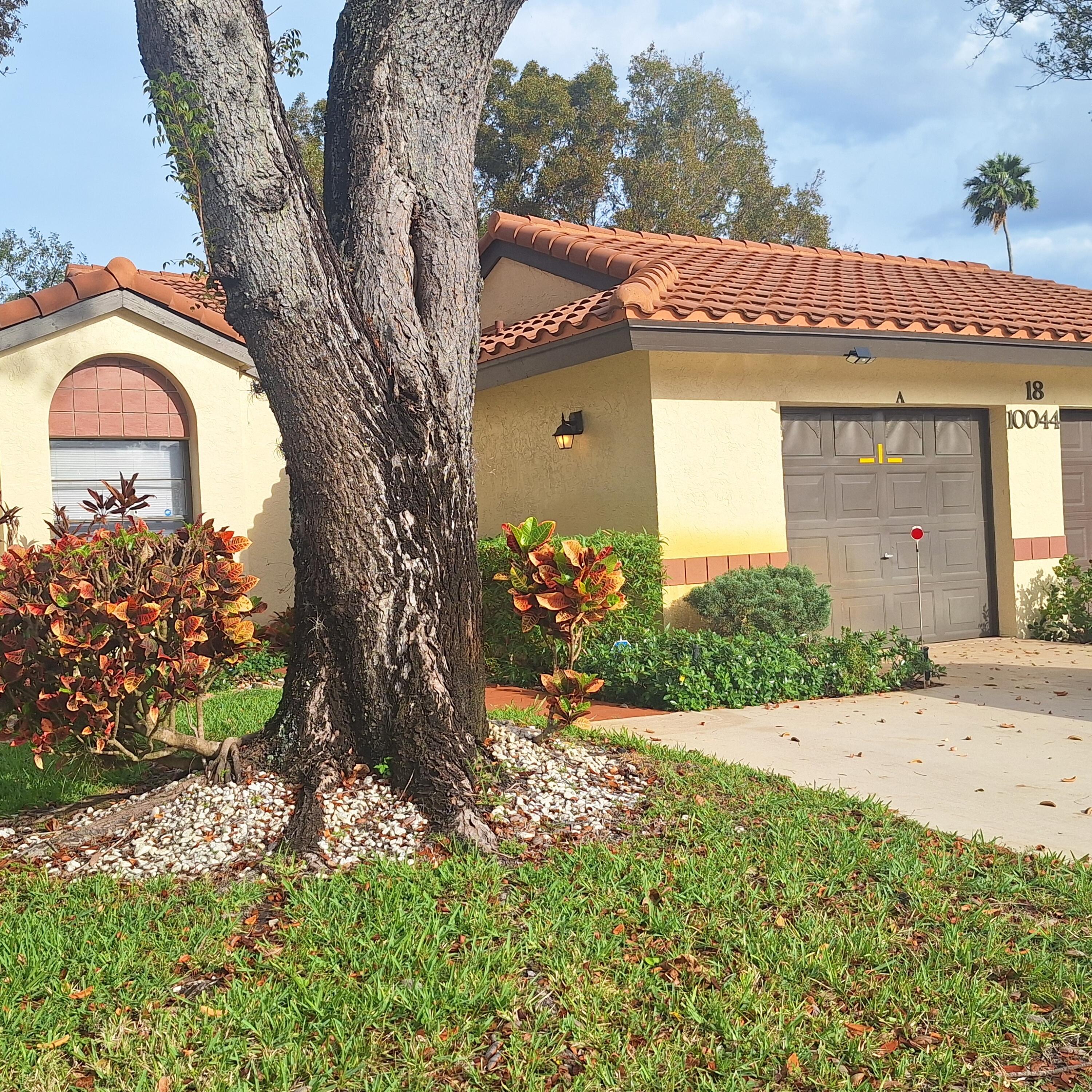 3BR – RES at 10044 Andrea Lane