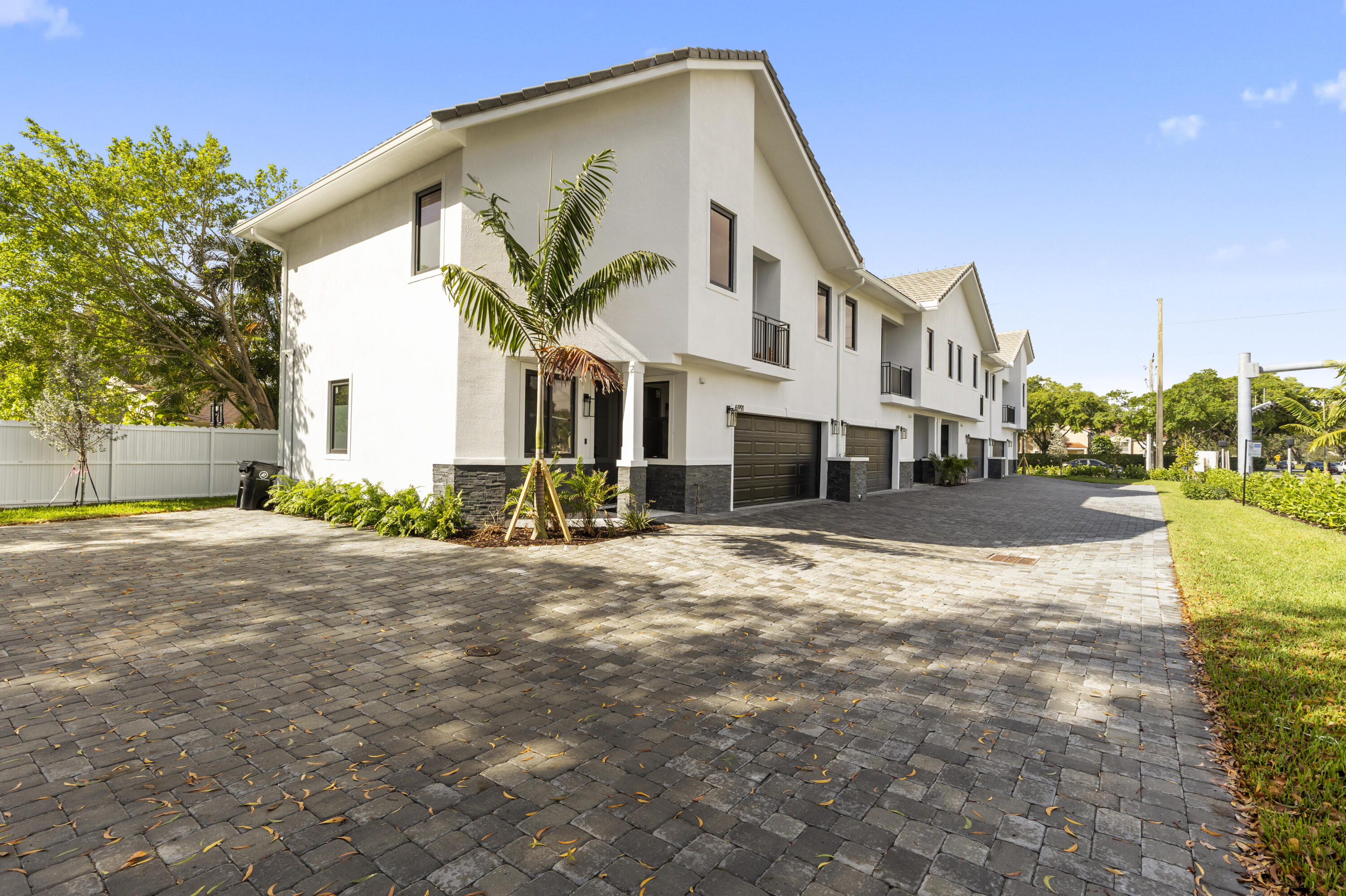 4BR – Townhouse at 6997 NW 30th Terrace #D