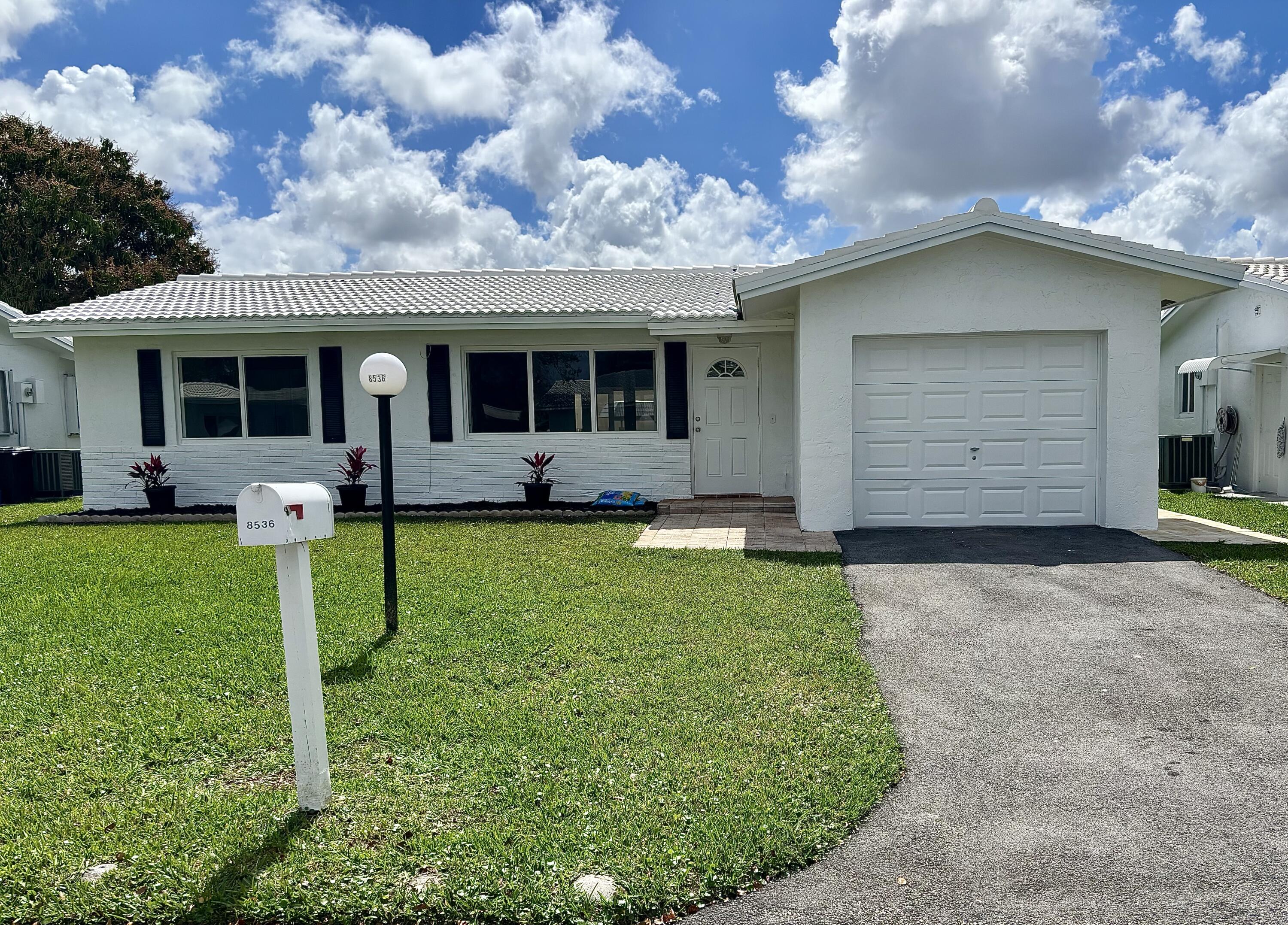 2BR – SingleFamilyResidence at 8536 NW 12th Court