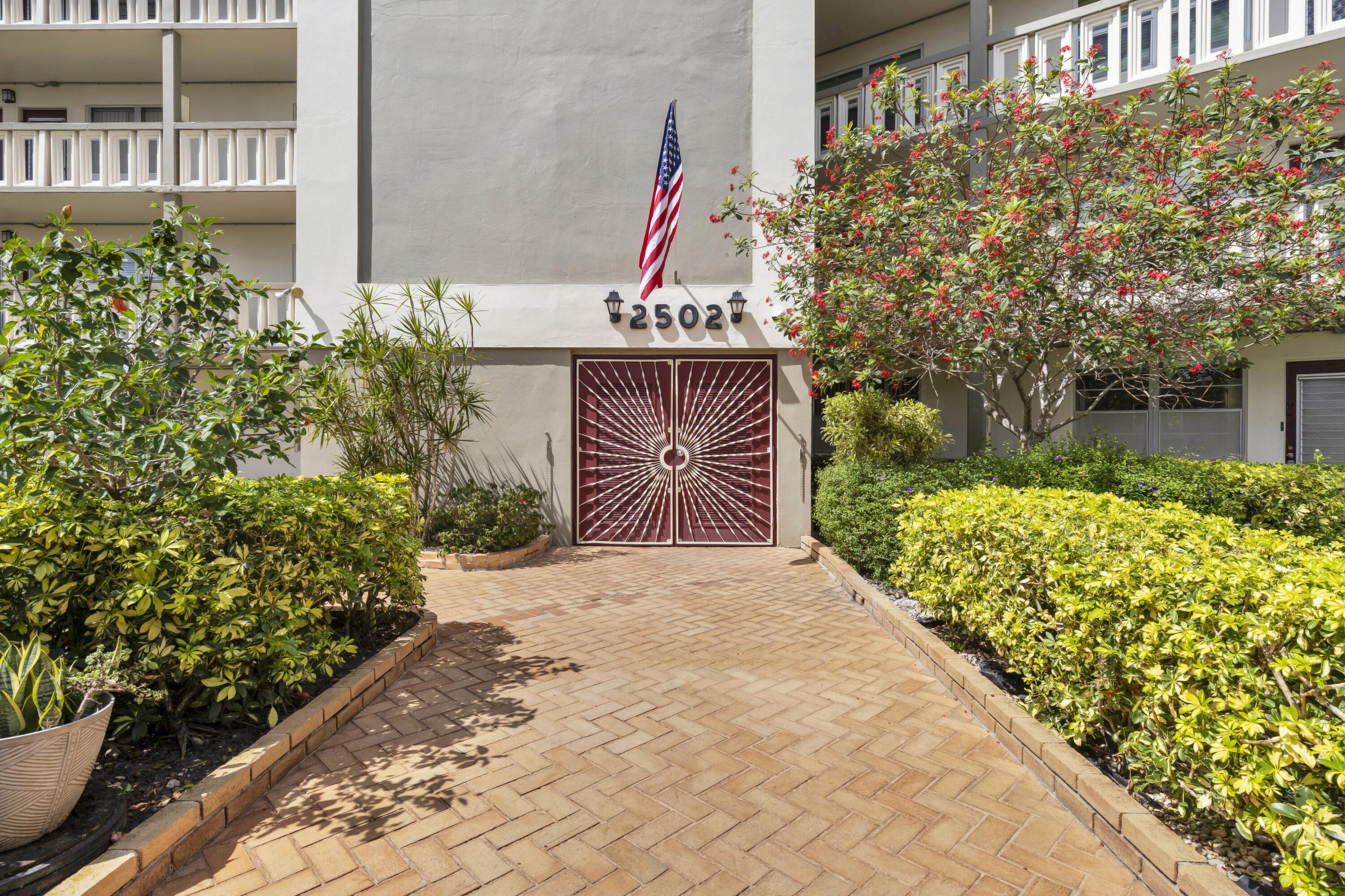 2BR – Condominium at 2502 Antigua Terrace #G1