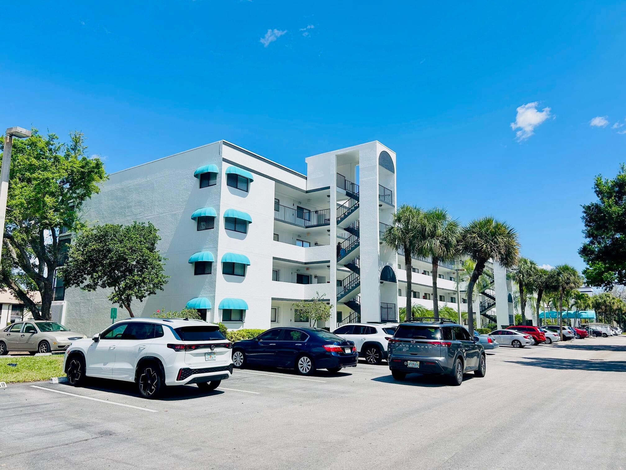2BR – Condominium at 4725 Lucerne Lakes Boulevard E #314