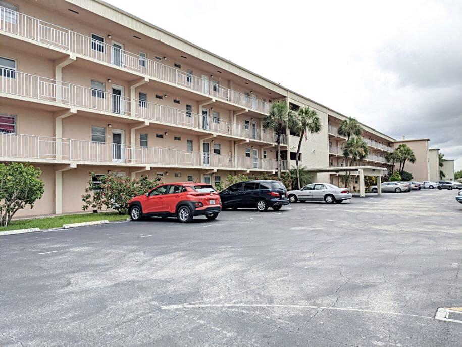 1BR – Condominium at 230 NE 26th Avenue #1070
