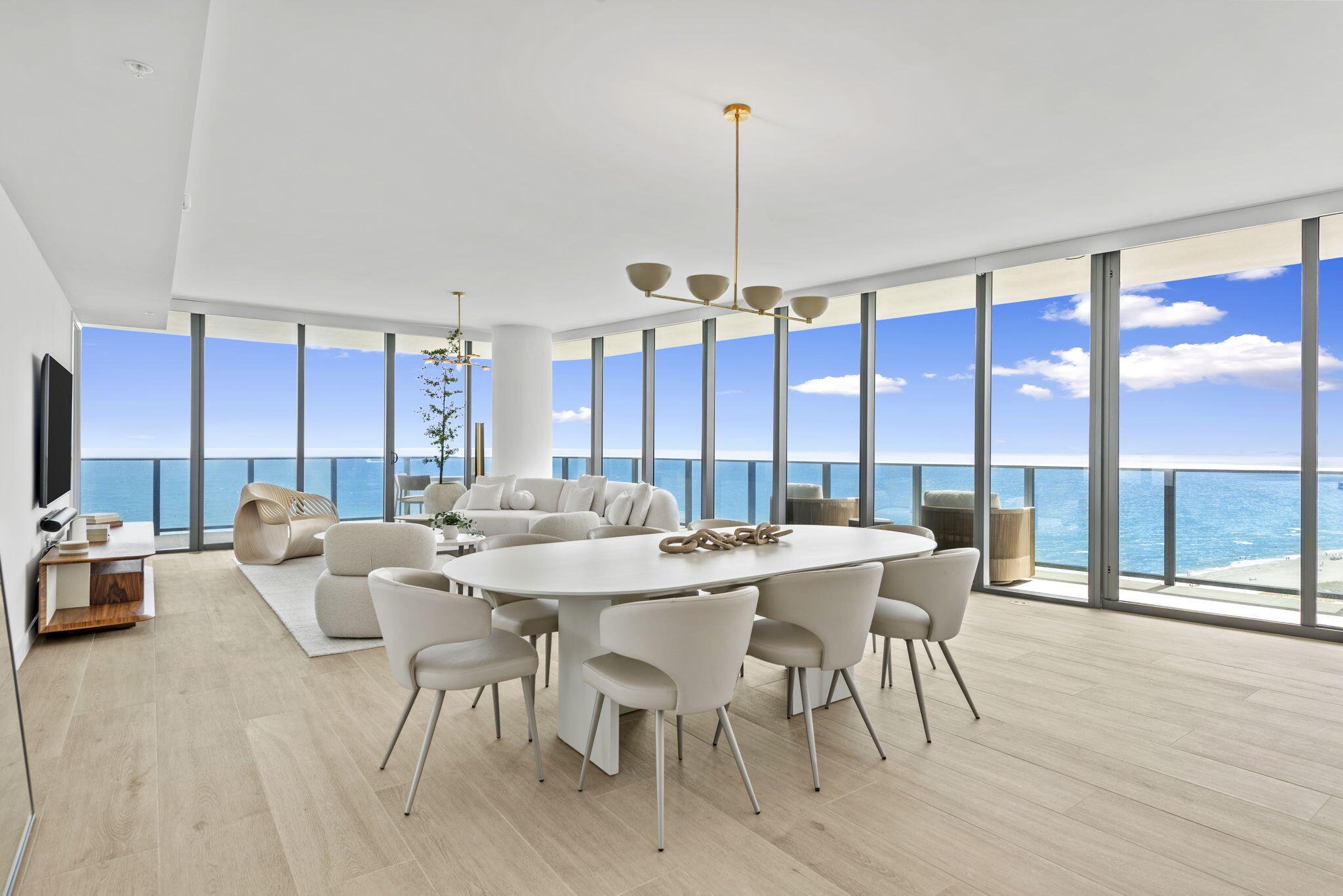 4BR – Condominium at 900 N Ocean Boulevard #1501